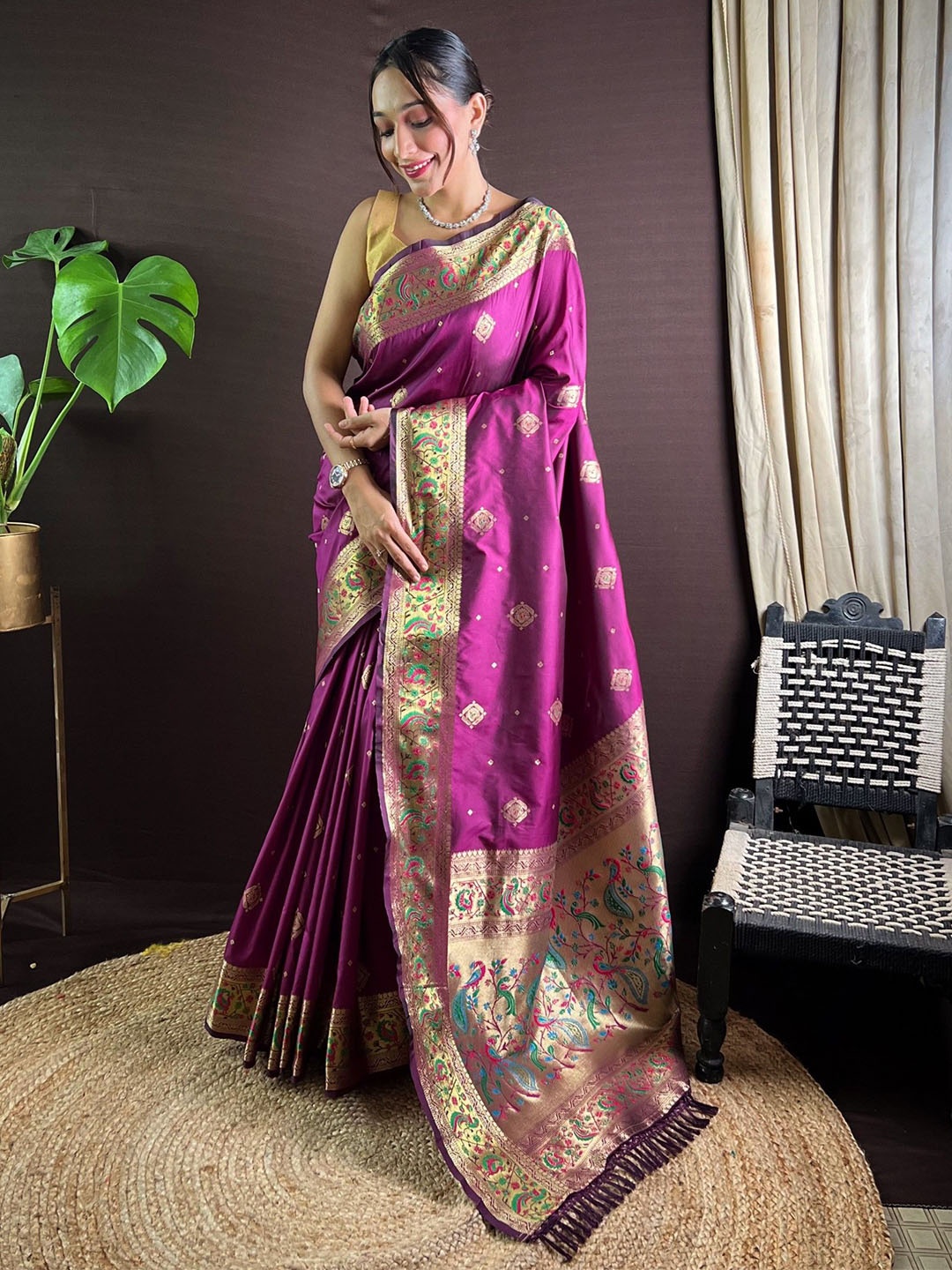 

LeeliPeeri Designer Ethnic Motif Zari Woven Paithani Saree, Purple