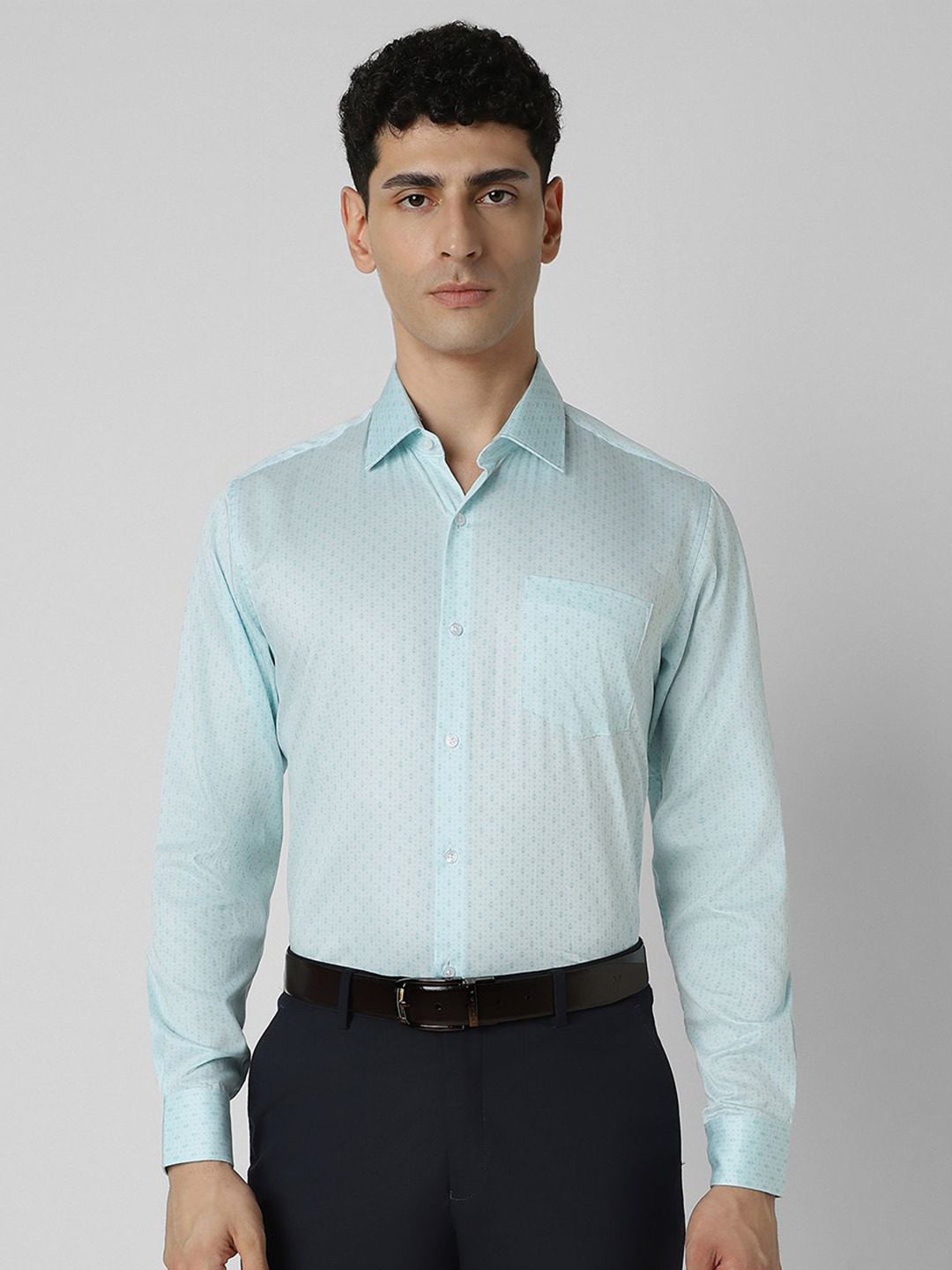 

Van Heusen Men Spread Collar Micro Ditsy Printed Cotton Party Shirt, Blue