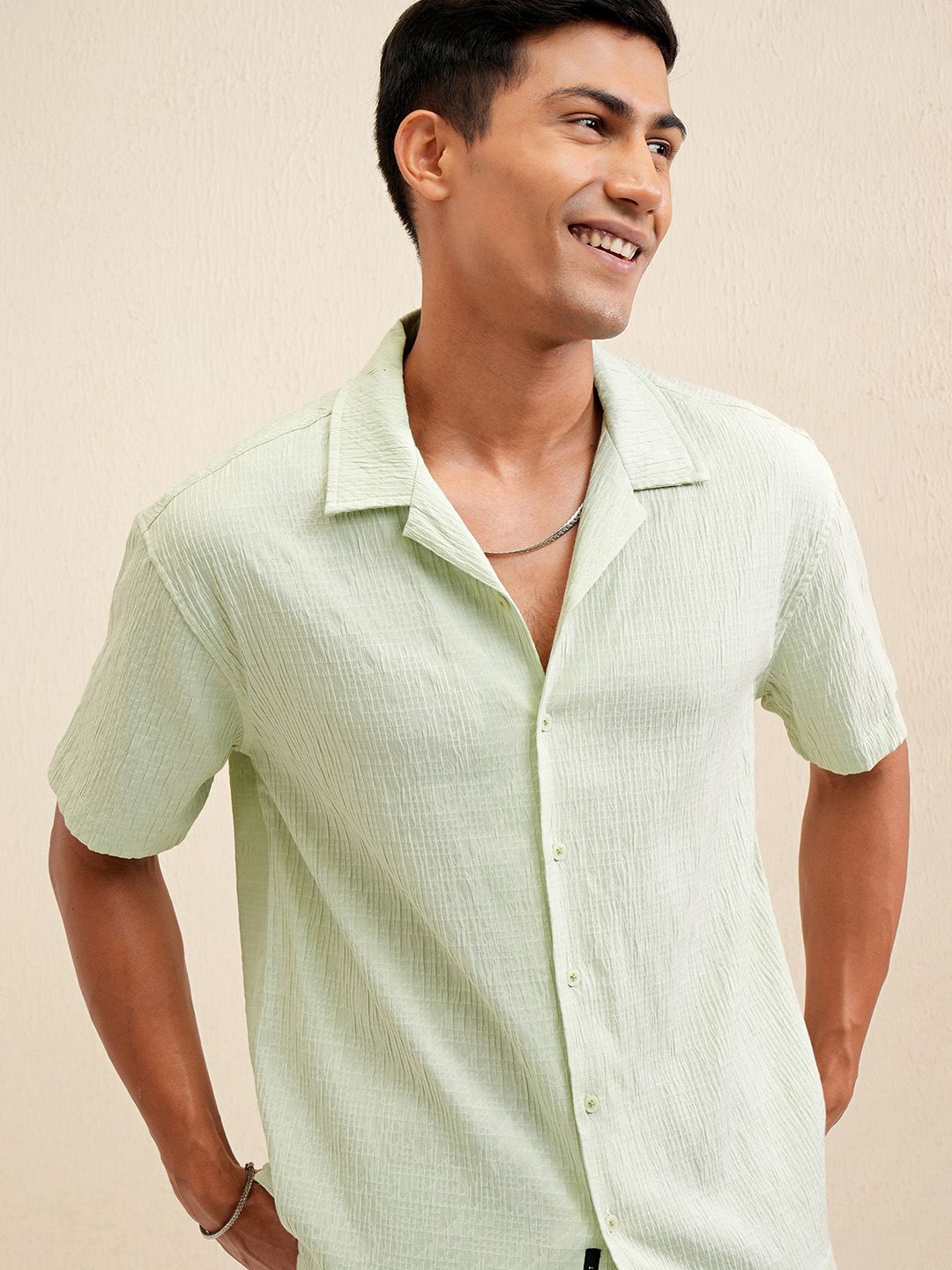 

LOCOMOTIVE Premium Men Jacquard Popcorn Textured Cuban Collar Relaxed Shirt, Green