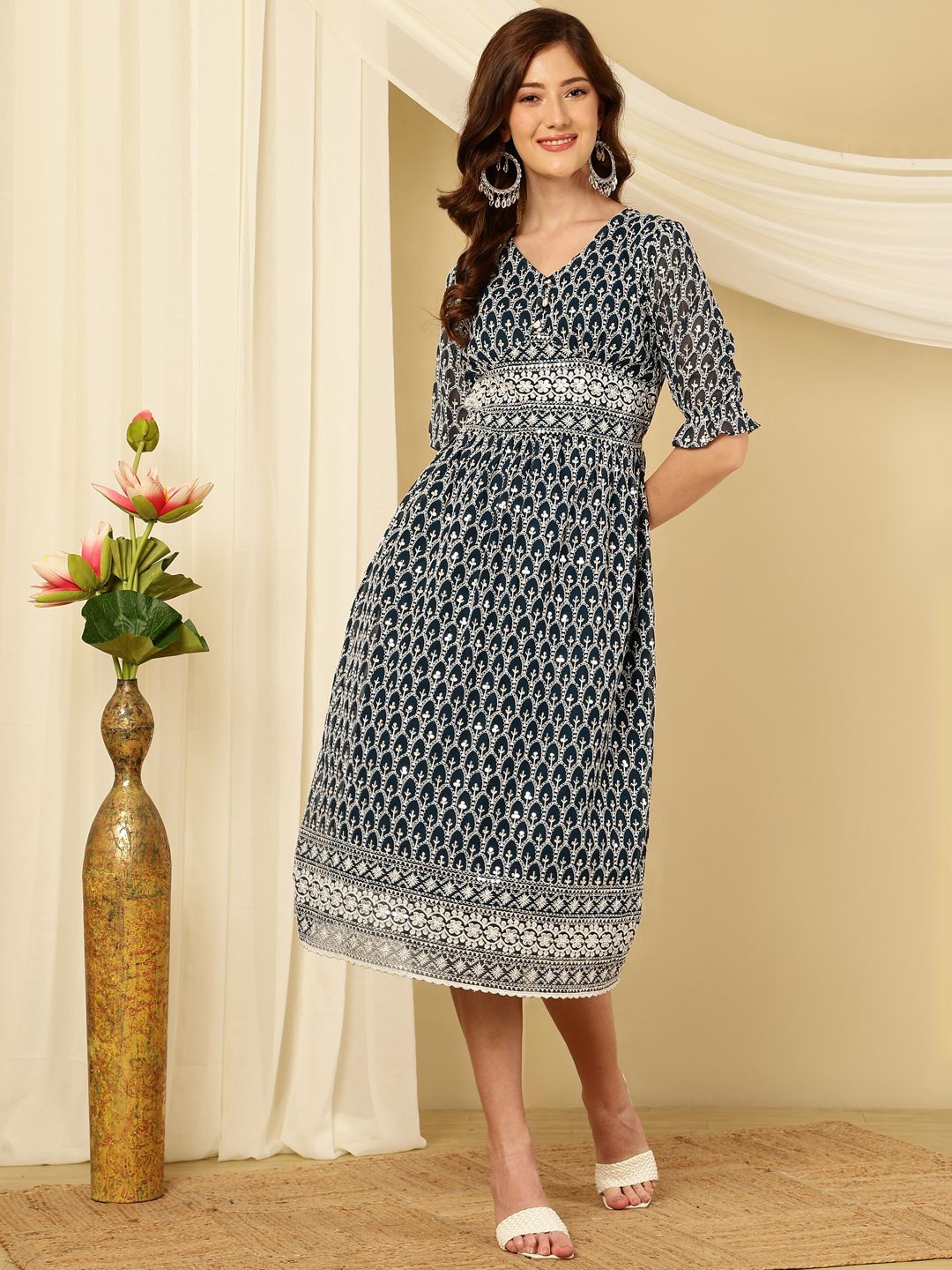 

AKIMIA Ethnic Motifs Printed V-Neck Short Sleeves A-Line Ethnic Dress, Navy blue