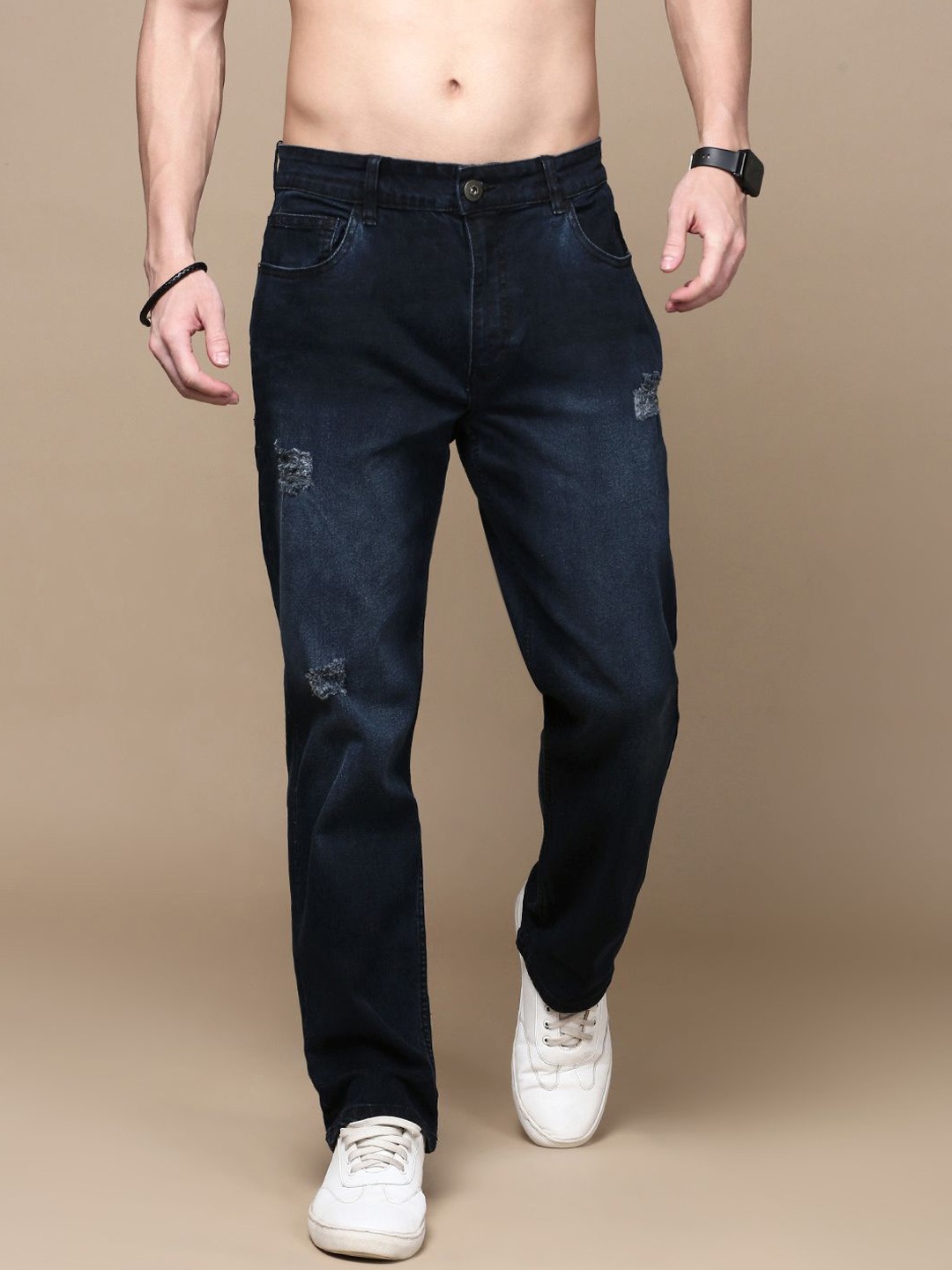 

The Roadster Lifestyle Co Men Mid Rise Low Distress Jeans, Black