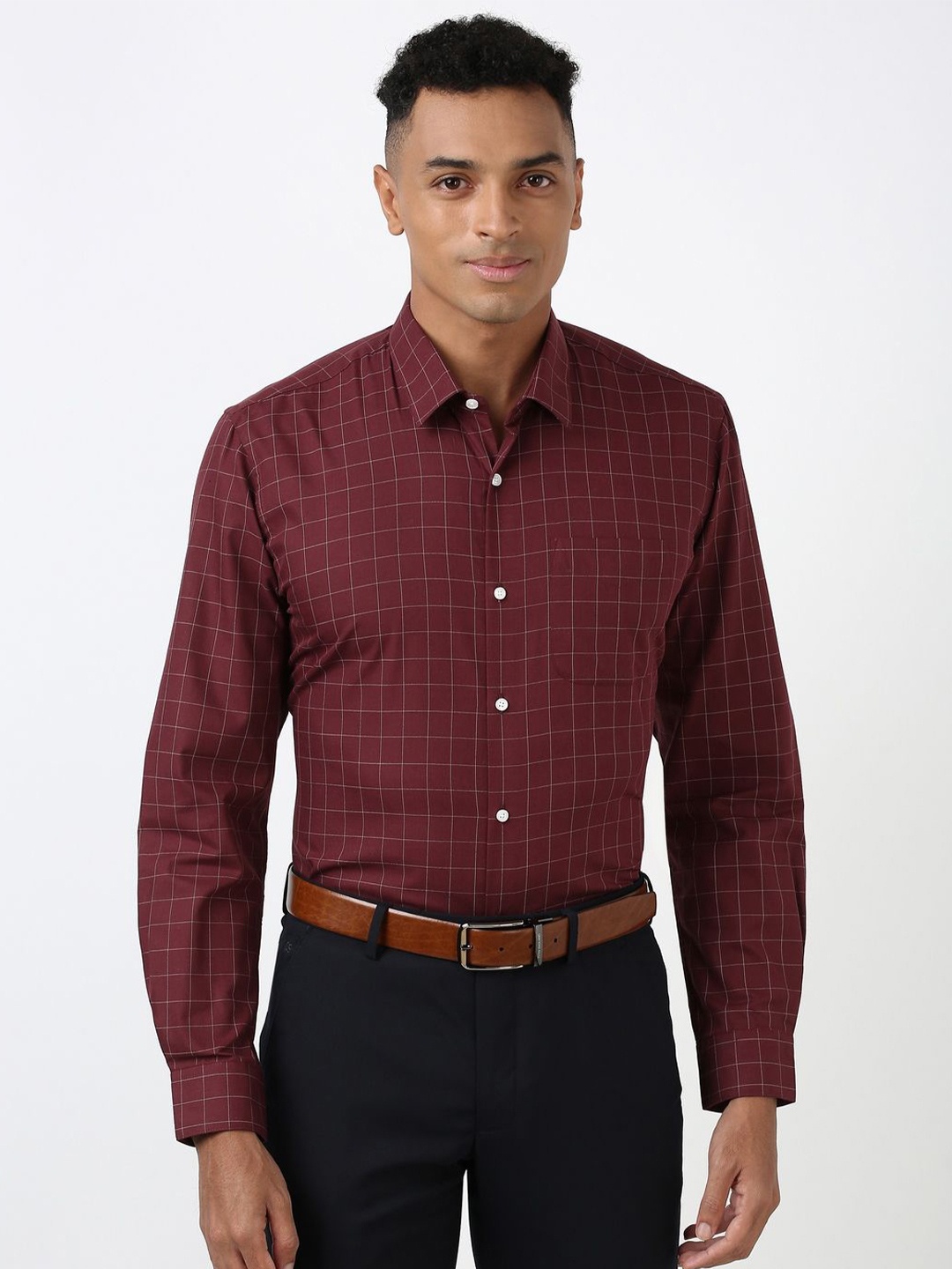 

Peter England Men Spread Collar Grid Tattersall Checked Cotton Slim Fit Formal Shirt, Maroon