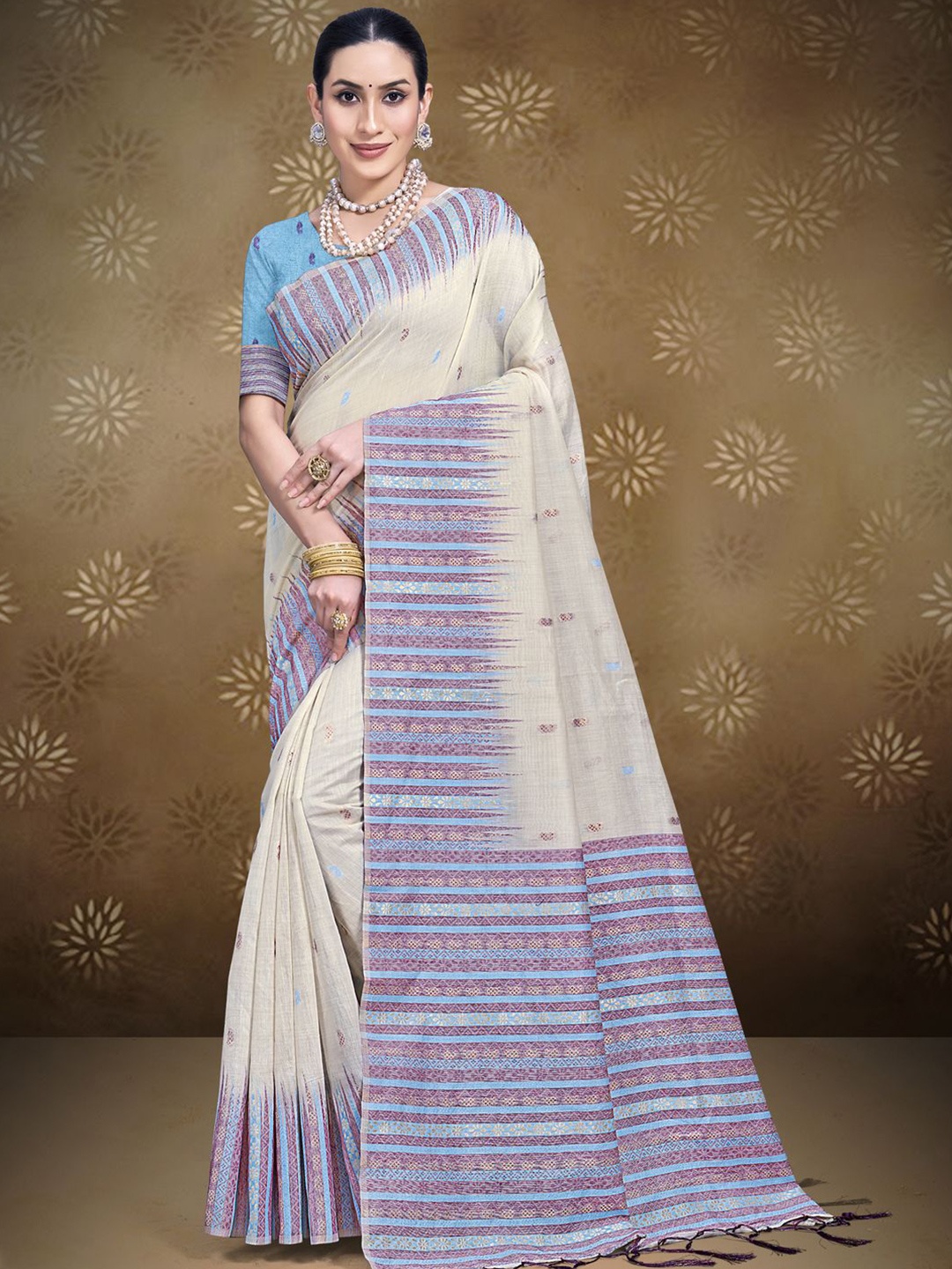 

SANGAM PRINTS Tussar Silk Blend Woven Design Zari Saree, Cream