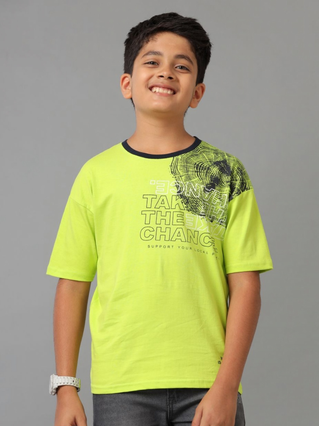 

UNDER FOURTEEN ONLY Boys Printed Pockets T-shirt, Lime green