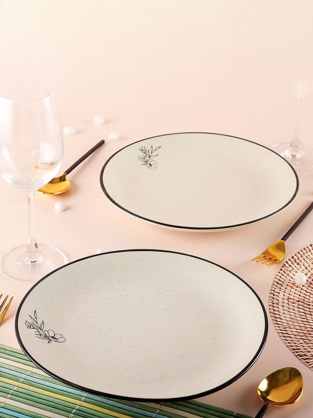 

IGP Cream-Coloured & Blue Set Of 2 Printed Ceramic Plates