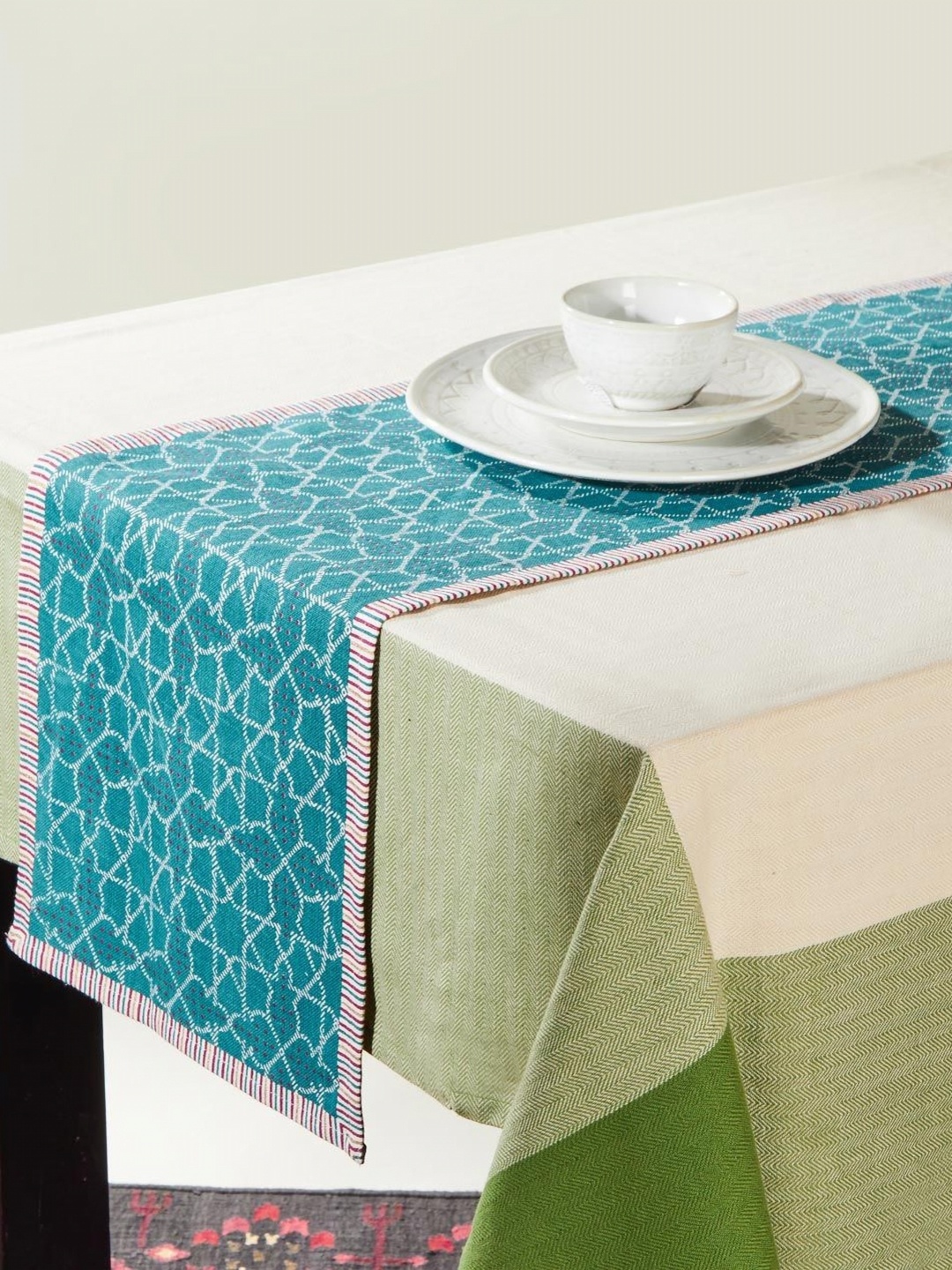 

Fabindia Teal Green & White Abstract Printed Table Runner