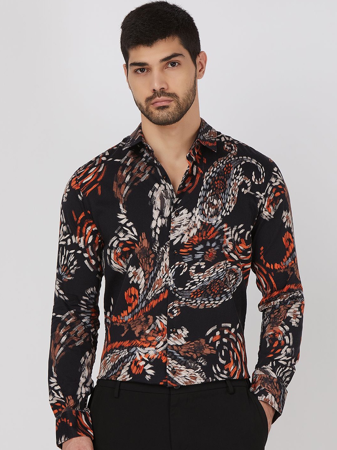 

Mufti Men Spread Collar Abstract Printed Cotton Slim Fit Casual Shirt, Black