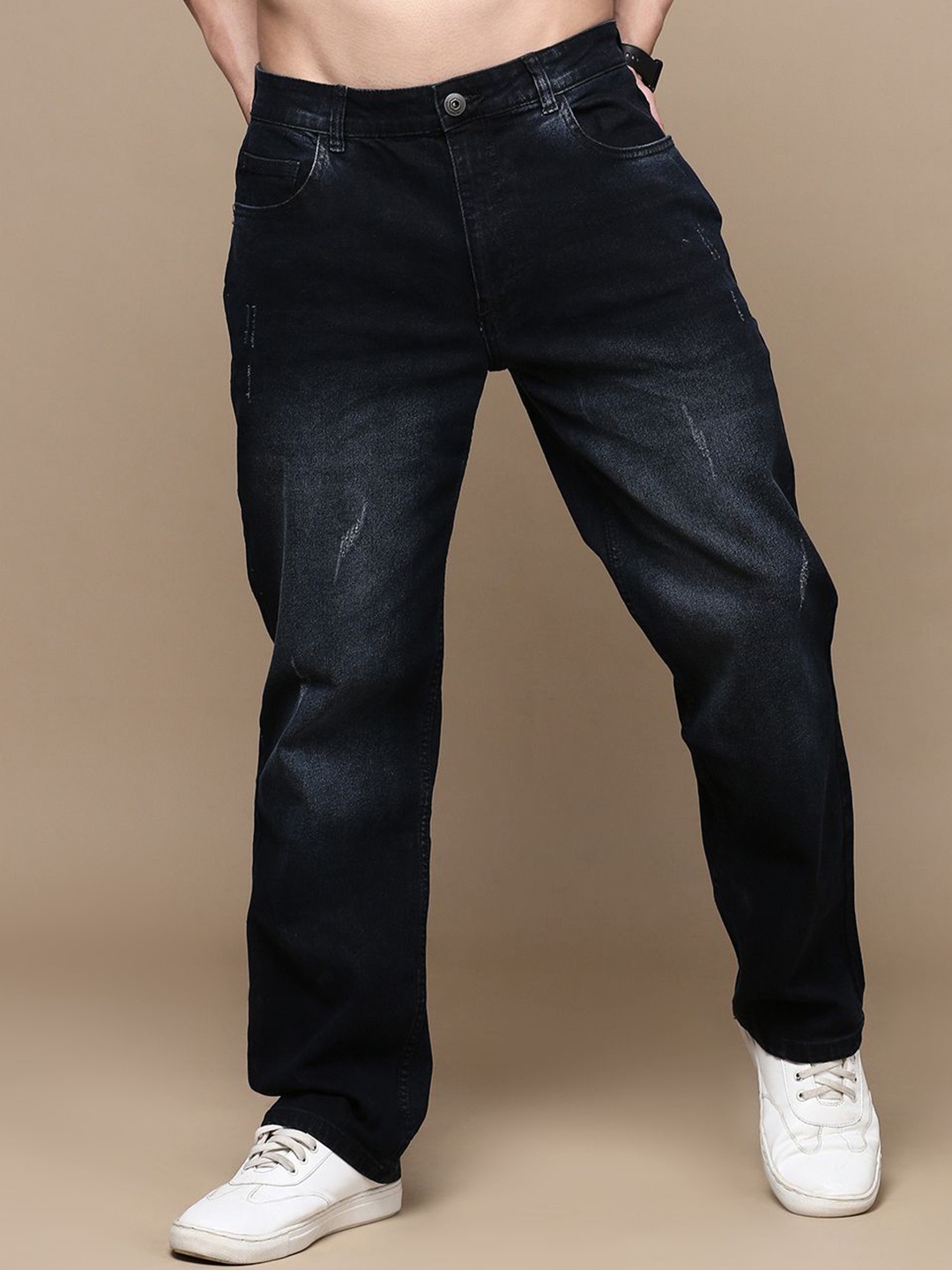 

The Roadster Lifestyle Co Mid-Rise Light Fade Regular Fit Jeans, Black
