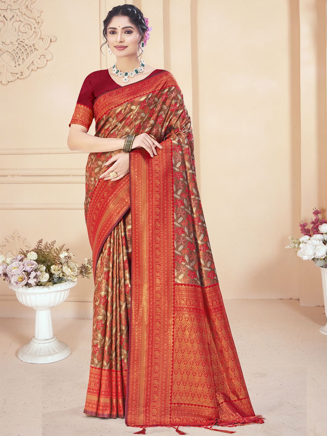

SANGAM PRINTS Woven Design Zari Tussar Saree, Red