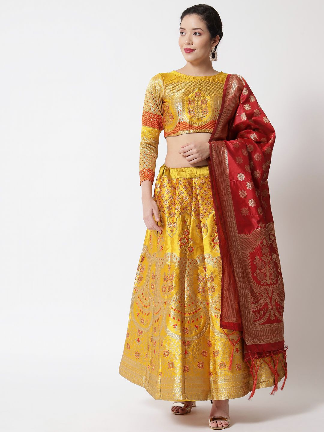 

MAGMINA Woven Design Jacquard Semi-Stitched Lehenga & Unstitched Blouse With Dupatta, Mustard