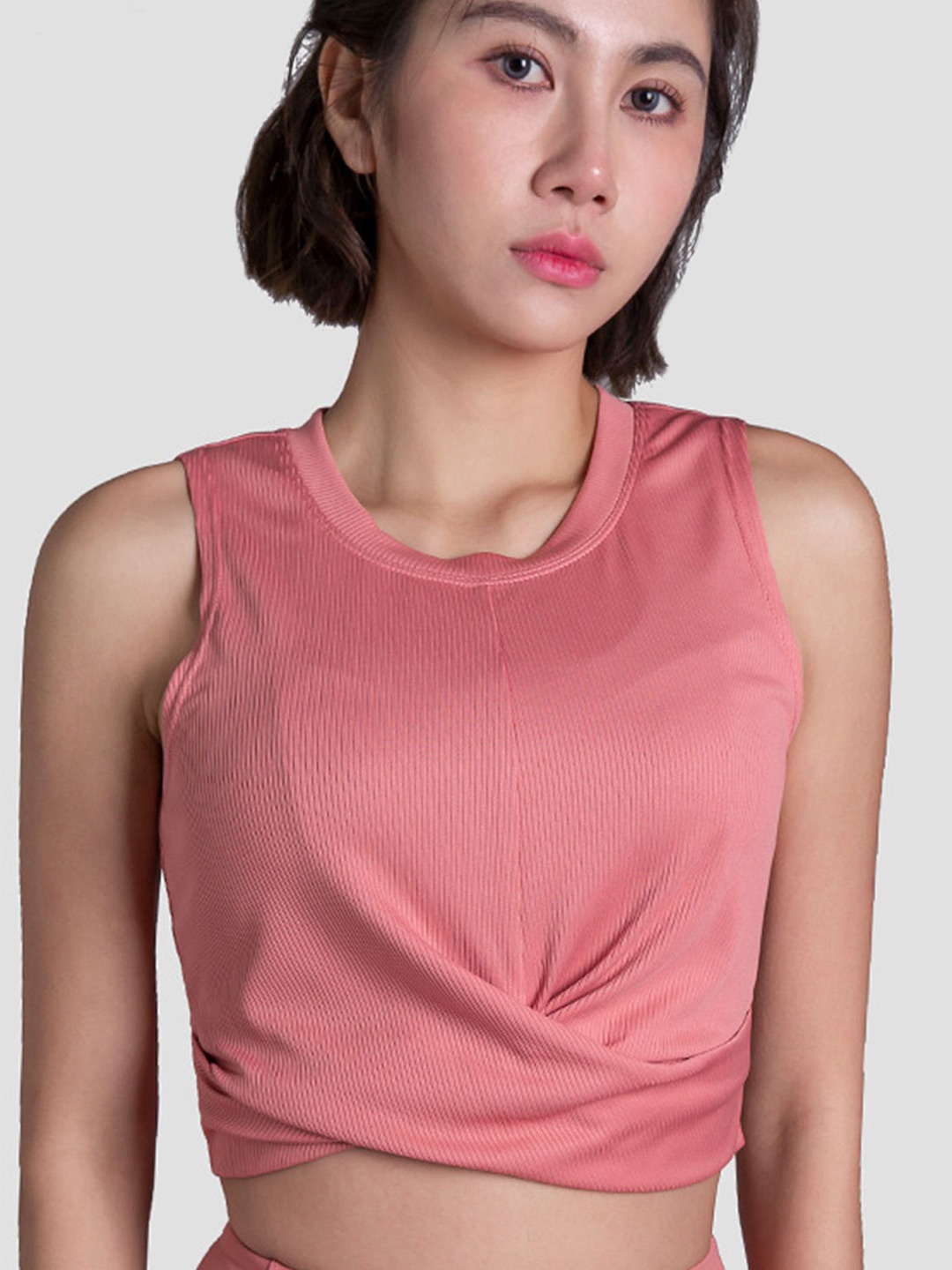 

LULU & SKY Crop Top, Red