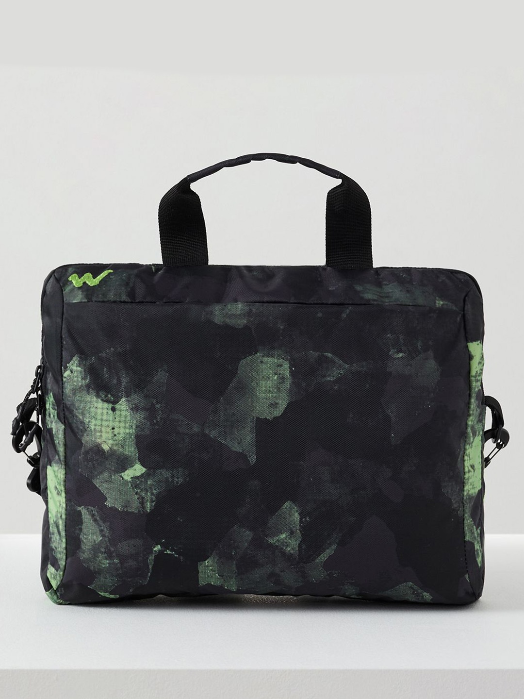 

Wildcraft Unisex Printed Messenger Bag, Black