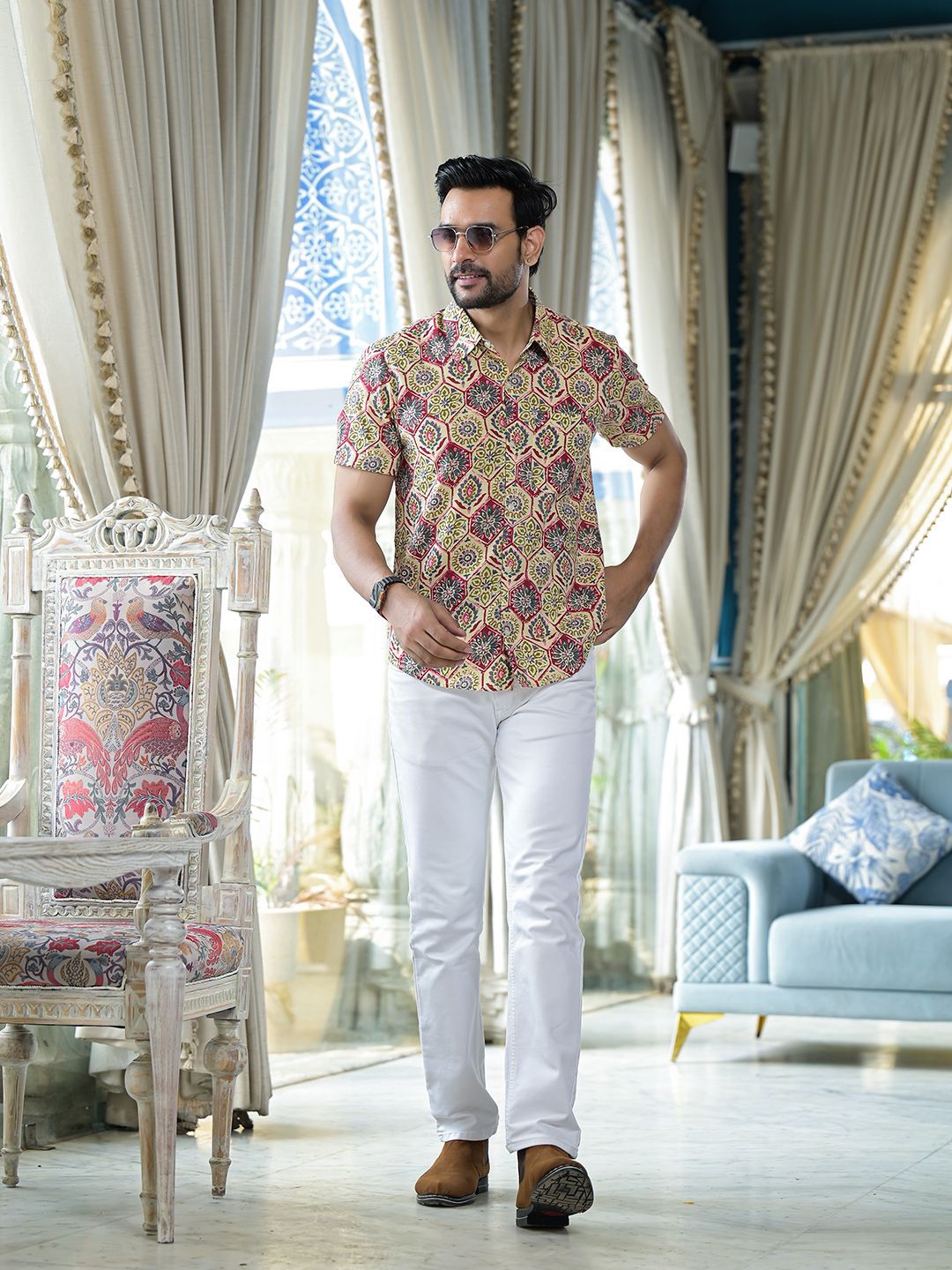 

AKS Men Spread Collar Floral Printed Cotton Casual Shirt, Cream