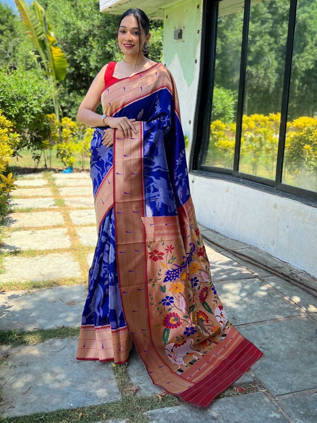 

LeeliPeeri Designer Woven Design Zari Silk Blend Paithani Saree, Navy blue