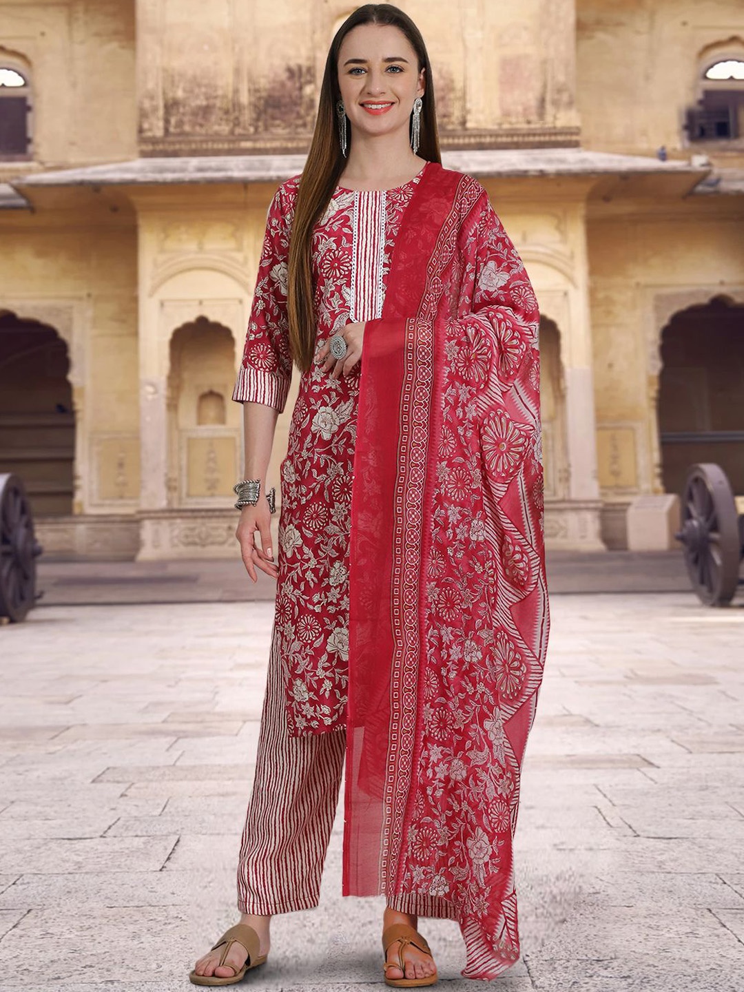 

Ethnic basket Floral Printed Pure Cotton Kurta with Trousers & Dupatta, Pink