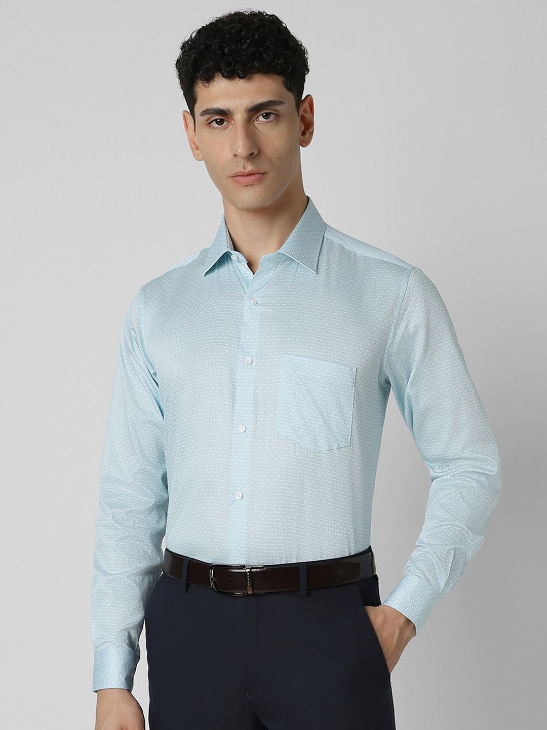 

Van Heusen Men Spread Collar Micro Ditsy Printed Cotton Party Shirt, Blue