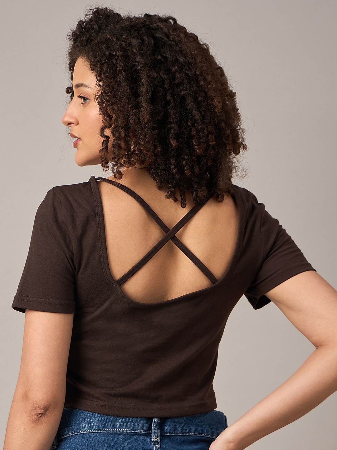 

The Roadster Lifestyle Co. Women Solid Scoop Neck Cotton T-shirt, Brown