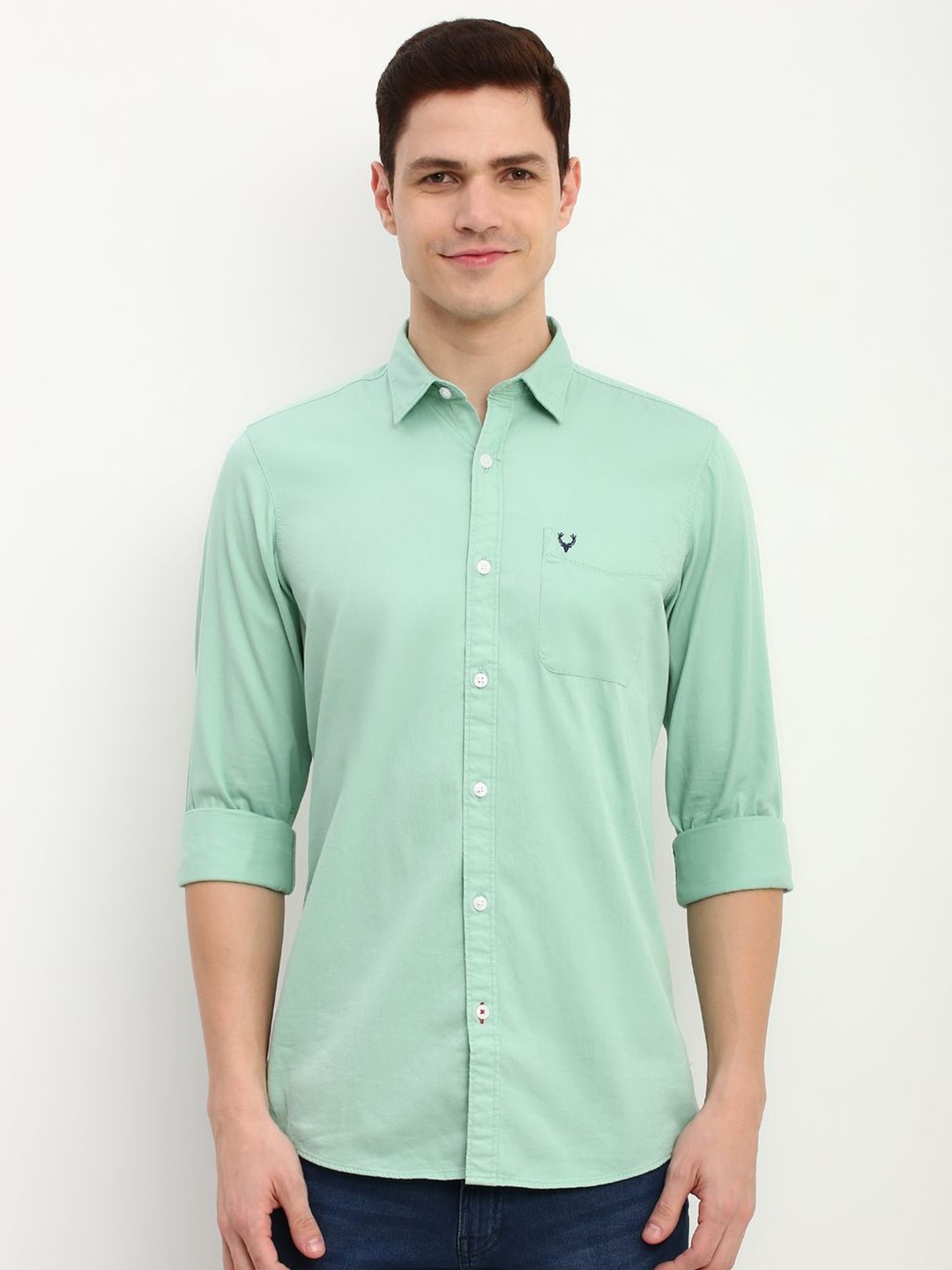 

Allen Solly Men Custom Spread Collar Solid Pocket Detailing Cotton Casual Shirt, Green