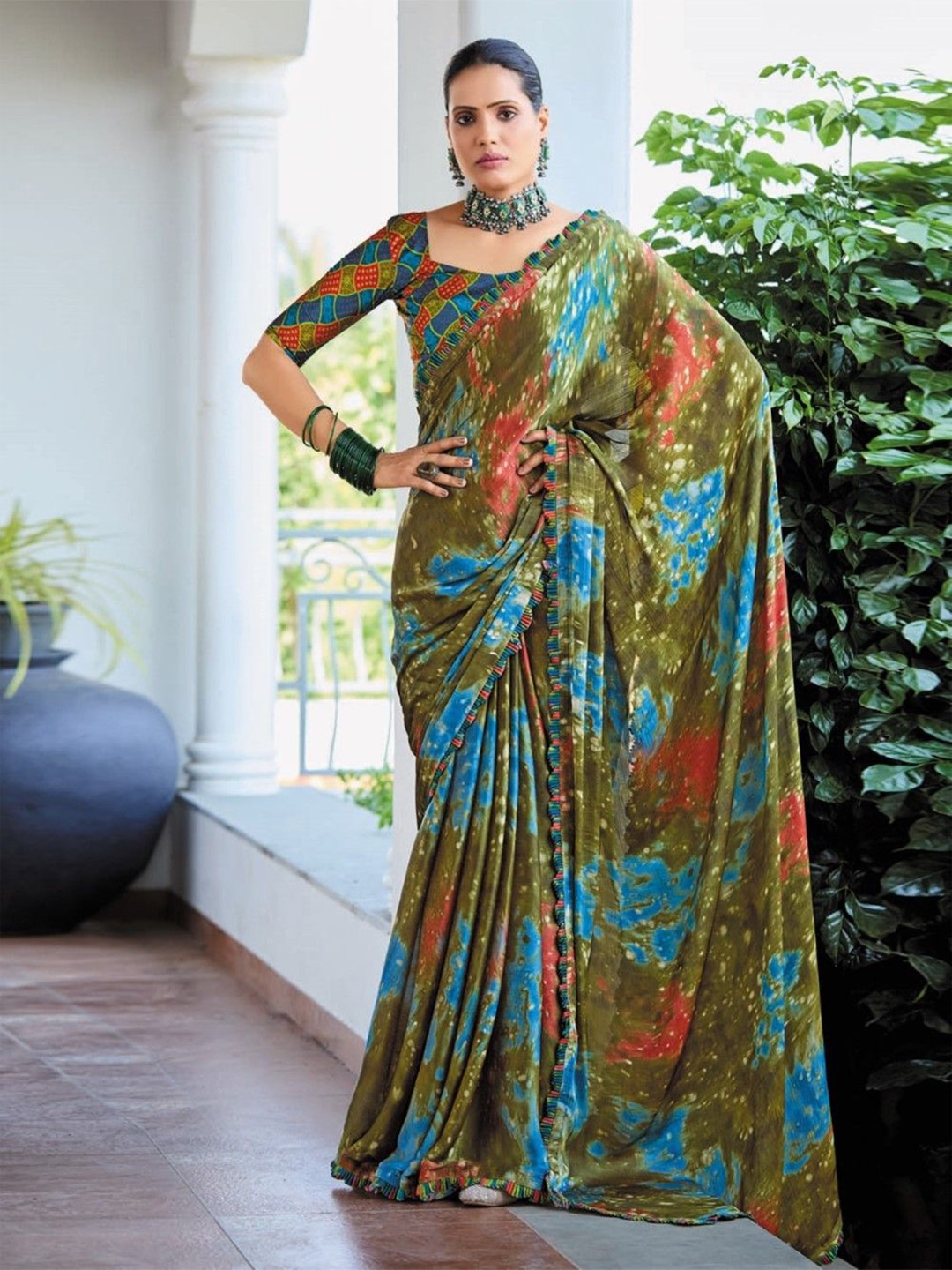 

Mitera Abstract Embroidered Satin Saree, Green