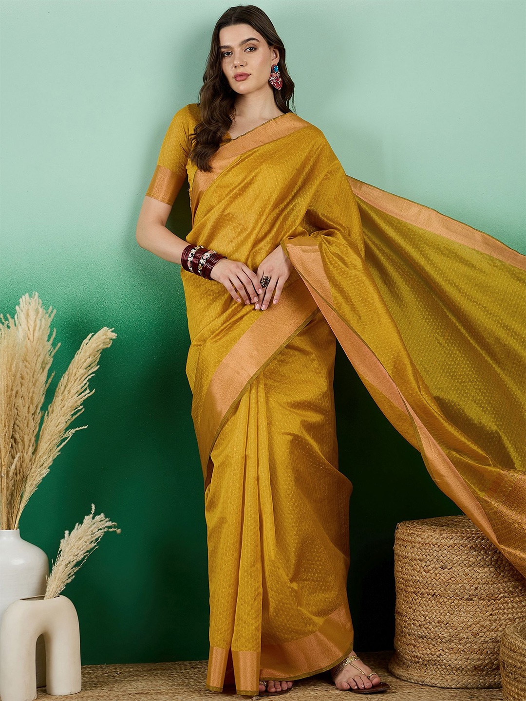 

VIRICA Woven Design Zari Organza Khadi Saree, Gold