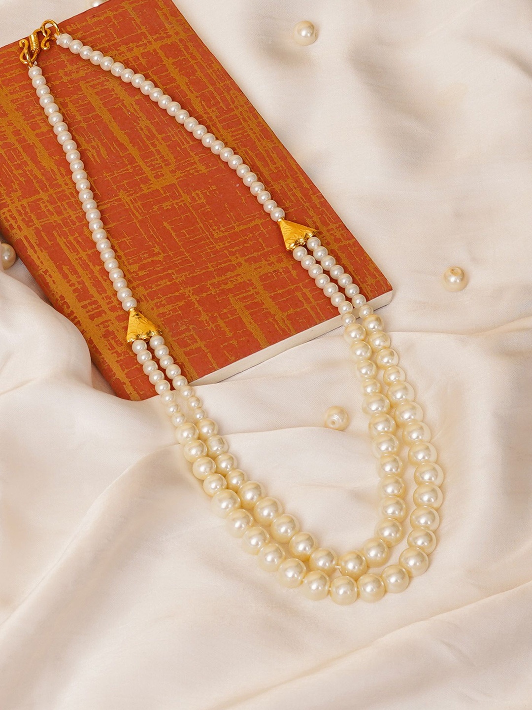 

Unnati Silks Amravati Pearls Beaded Necklace, White