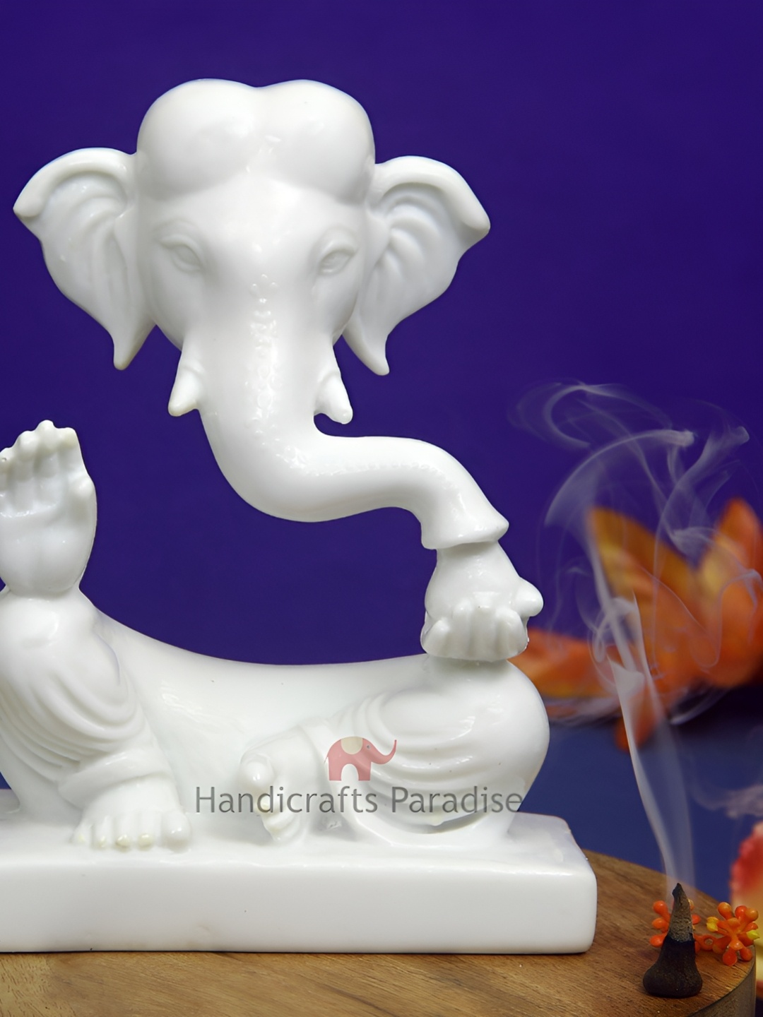 

HANDICRAFTS PARADISE White Religious Idol Showpiece