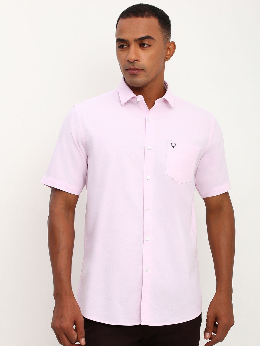 

Allen Solly Men Spread Collar Solid Pocket Detailing Cotton Slim Fit Casual Shirt, Pink