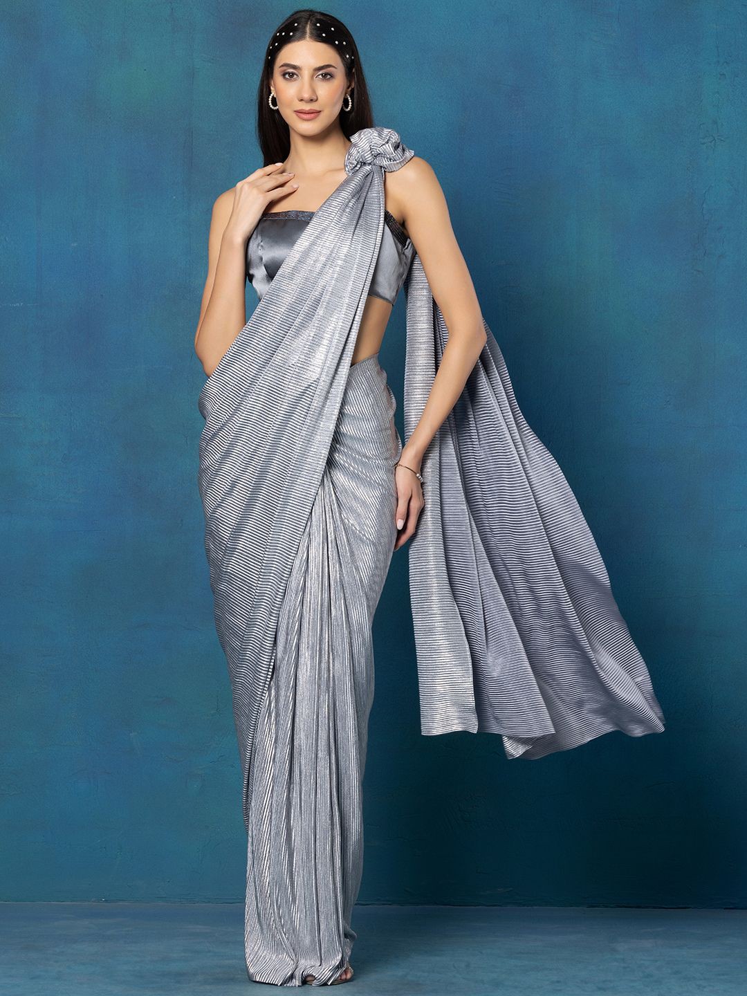 

Rang by Indya Solid Ready to Wear Saree with Blouse Piece, Grey
