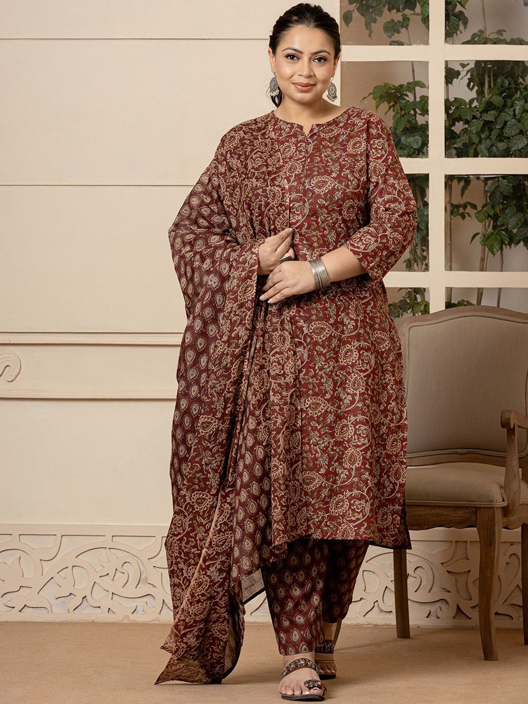 

Yufta Plus Size Printed Notch Neck Pure Cotton Straight Kurta With Trousers & Dupatta, Maroon