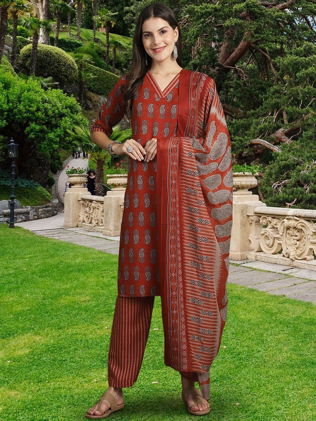 

Ethnic basket Ethnic Printed V-Neck Pure Cotton Straight Kurta with Trousers & Dupatta, Red