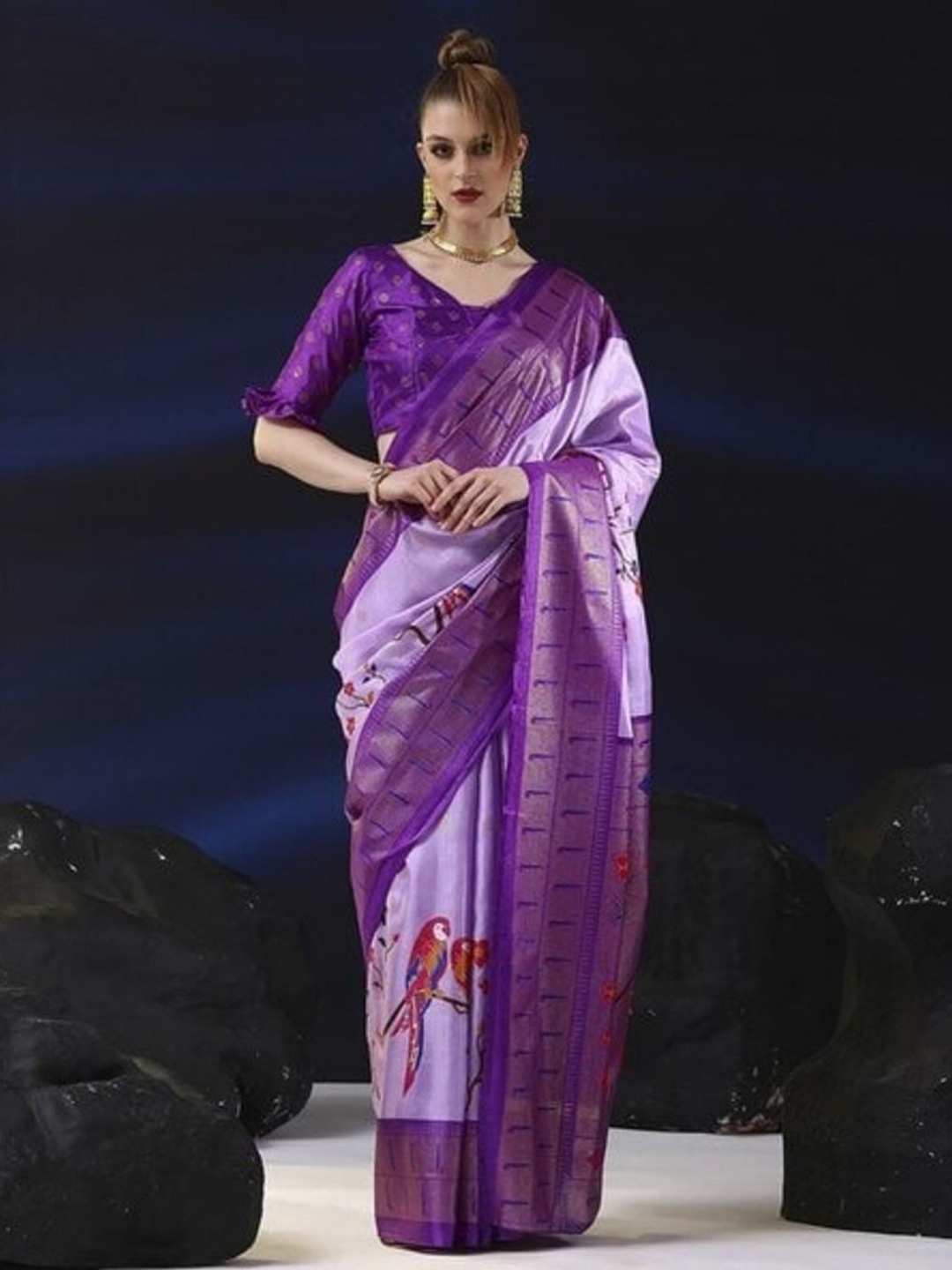 

SANJANA SILK Ethnic Motif Zari Woven Chanderi Saree, Purple