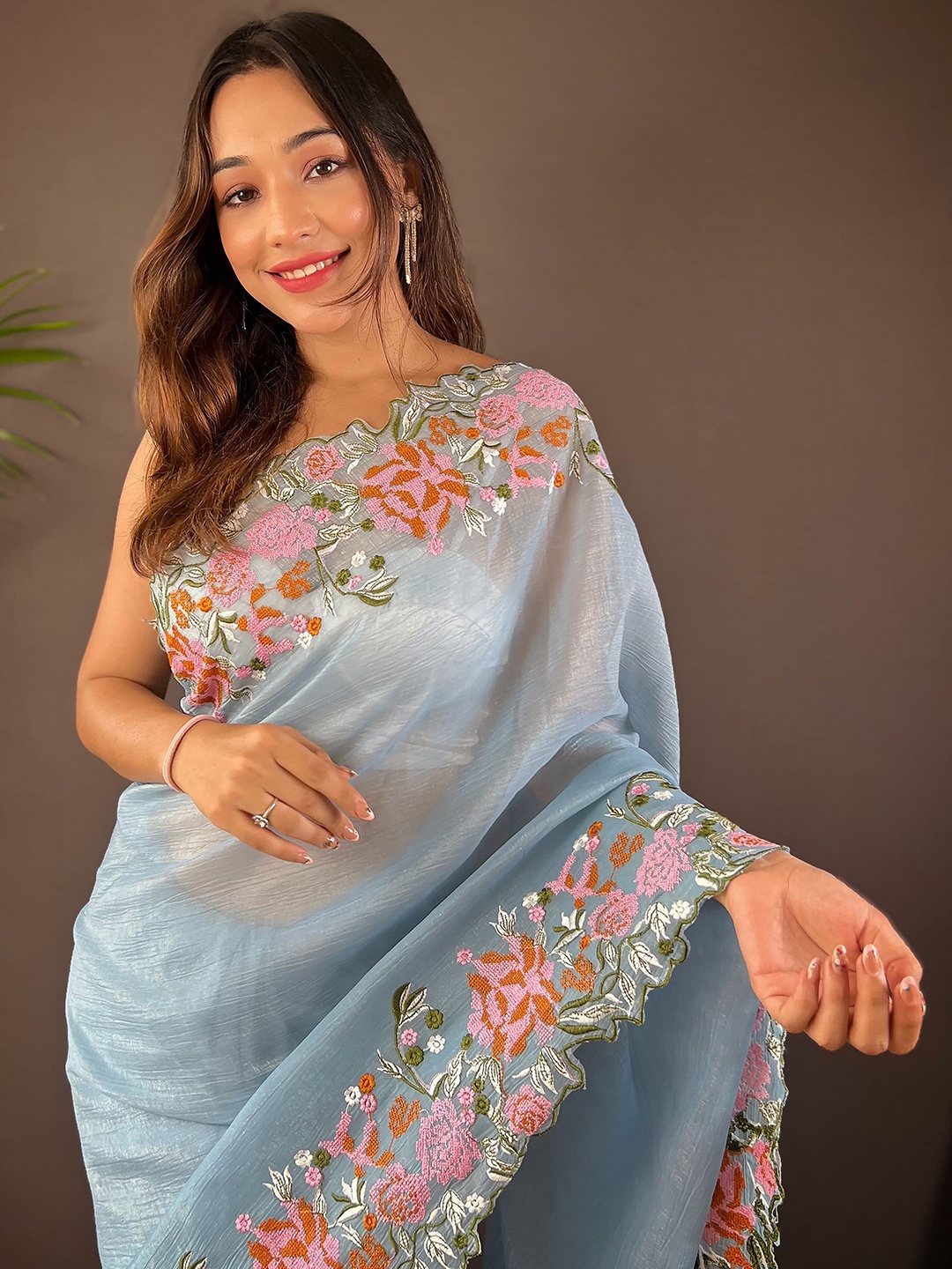 

Anouk Embroidered Floral Tissue Saree, Blue