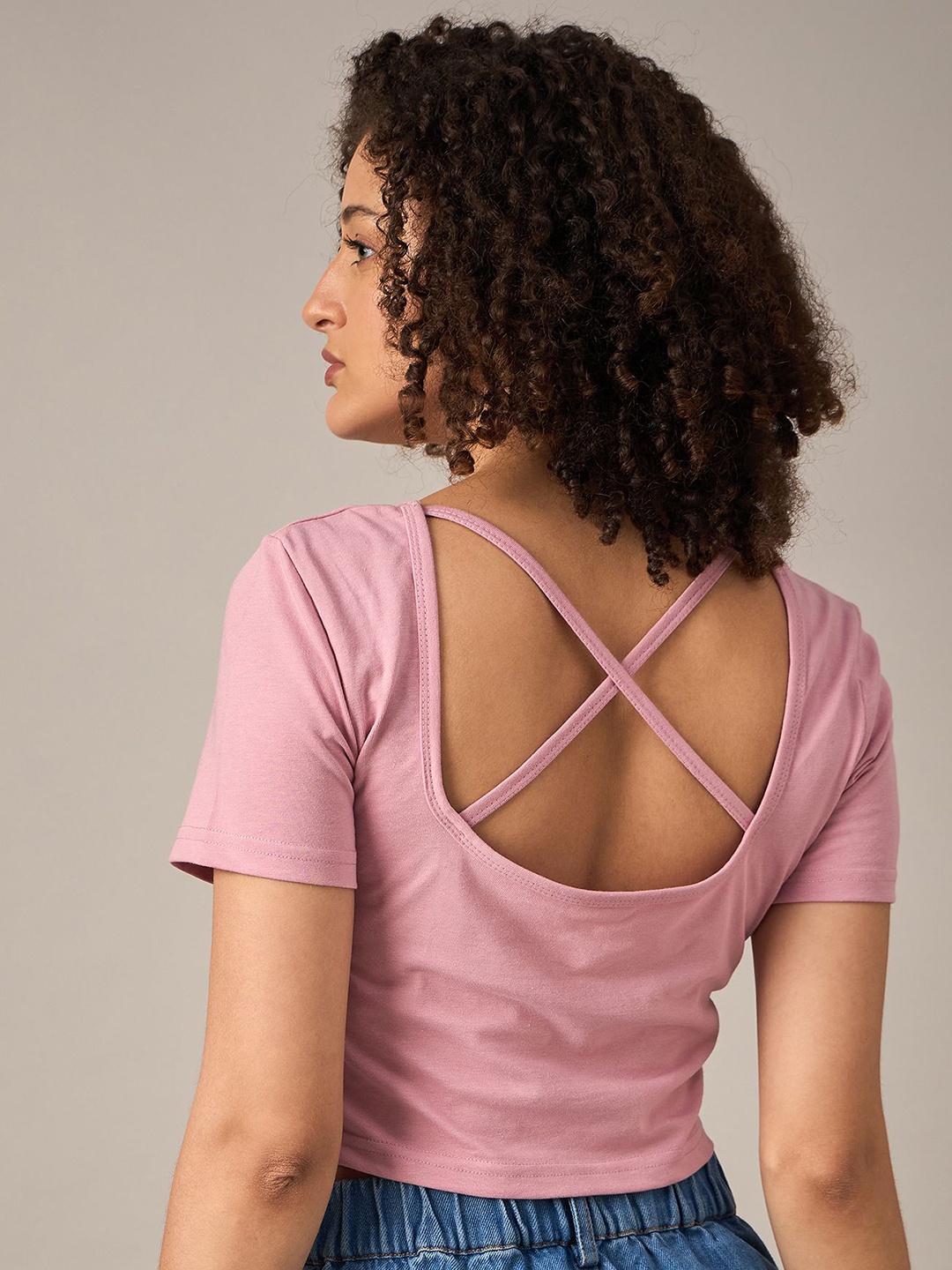 

The Roadster Lifestyle Co. Women Solid Scoop Neck Cotton T-shirt, Pink