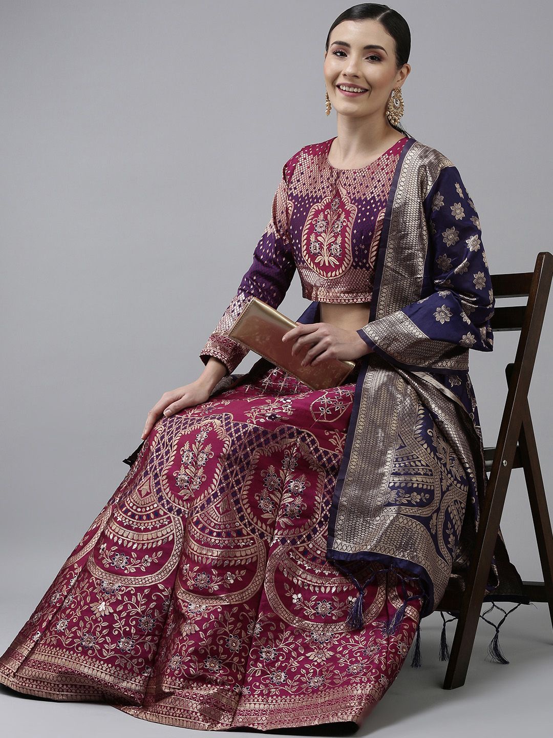 

MAGMINA Woven Design Jacquard Semi-Stitched Lehenga & Unstitched Blouse With Dupatta, Purple