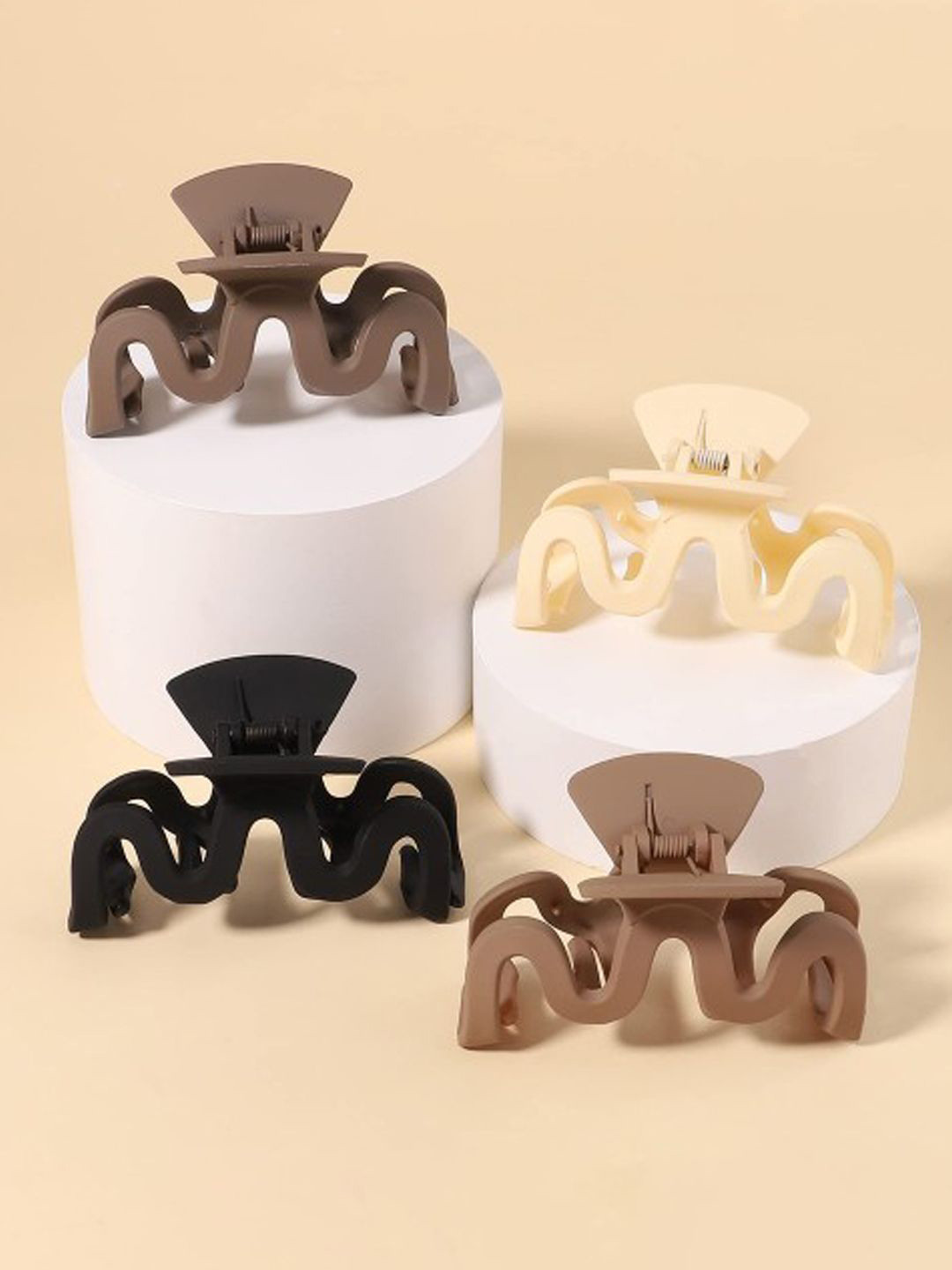 

Softwrap Women Set of 7 Claw Clip, Beige