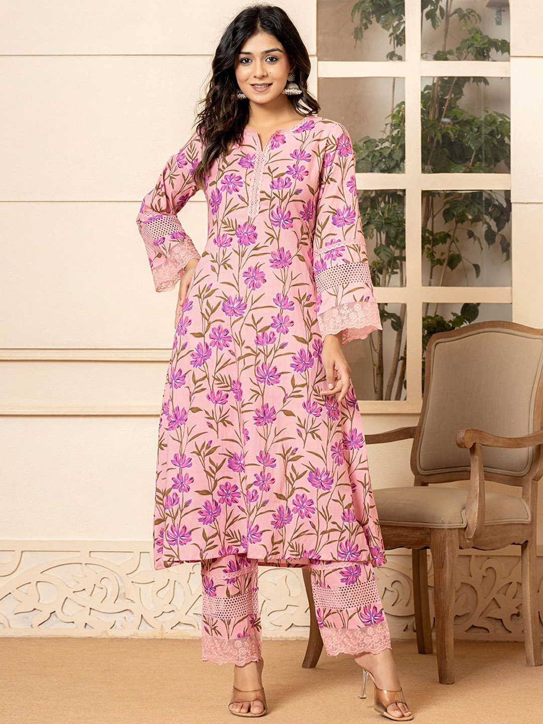 

Yufta Floral Printed Notch Neck Pure Cotton Pakistani Style Kurta With Trousers, Pink