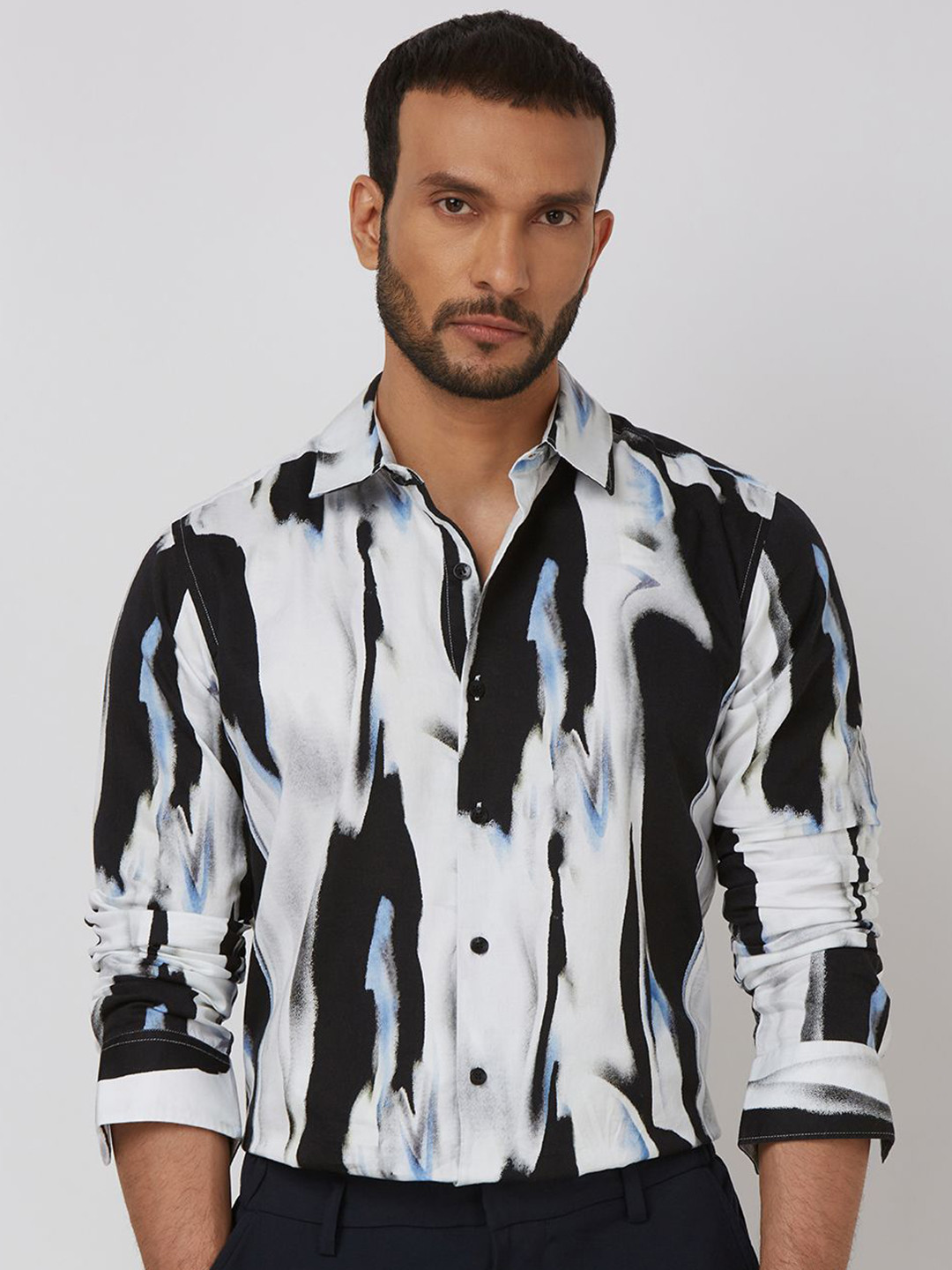 

Mufti Men Spread Collar Abstract Printed Cotton Slim Fit Casual Shirt, White