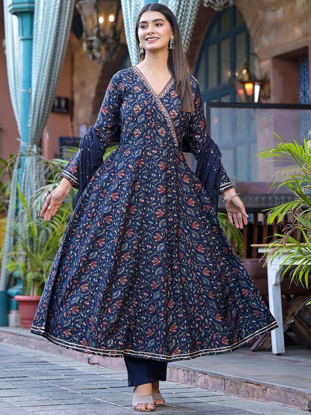 

Peachmode Floral Printed Thread Work Chanderi Silk Anarkali Kurta with Trousers & Dupatta, Blue