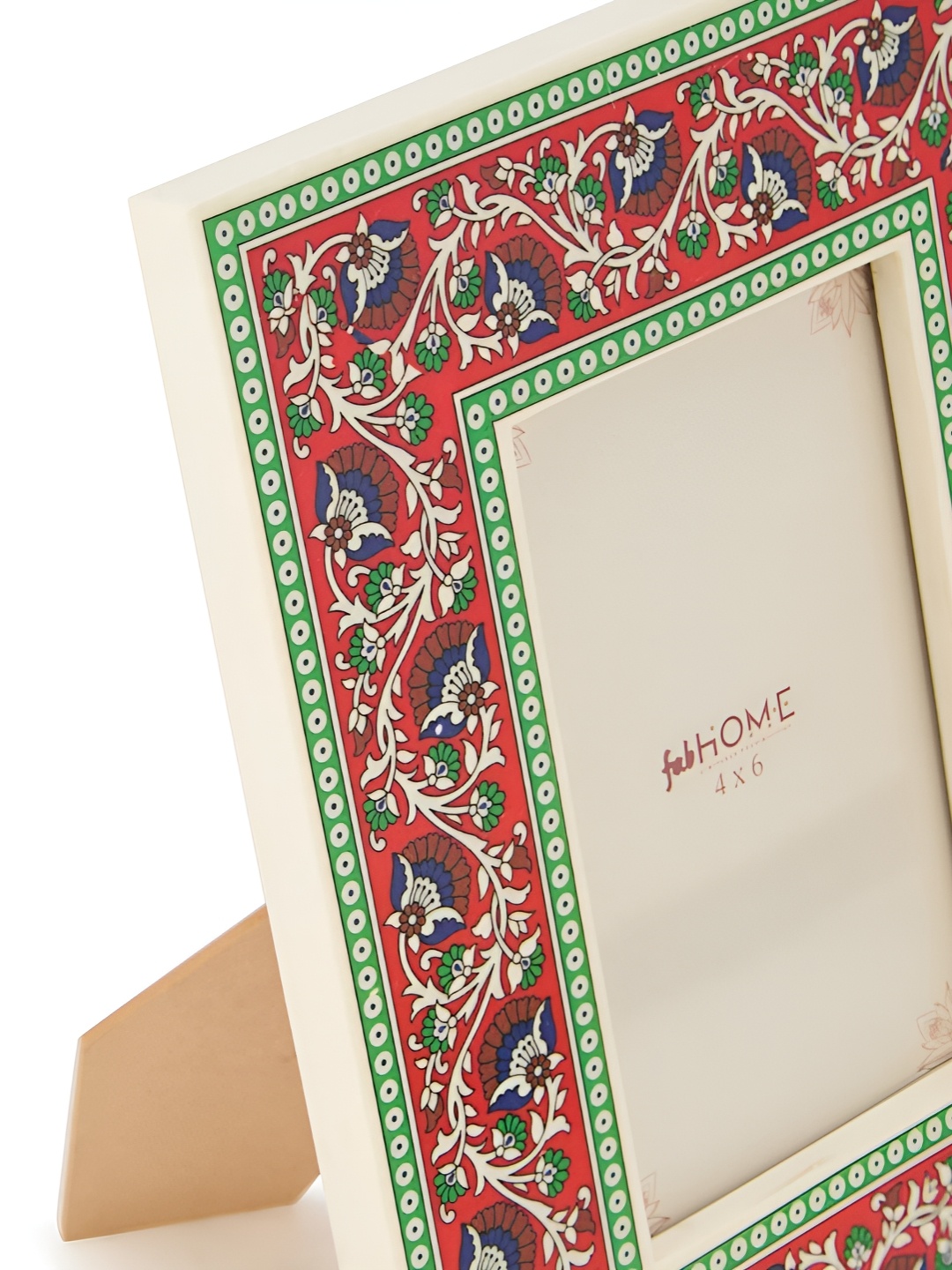 

Fabindia Cream & Red Self Design Acrylic Table Photo Frames