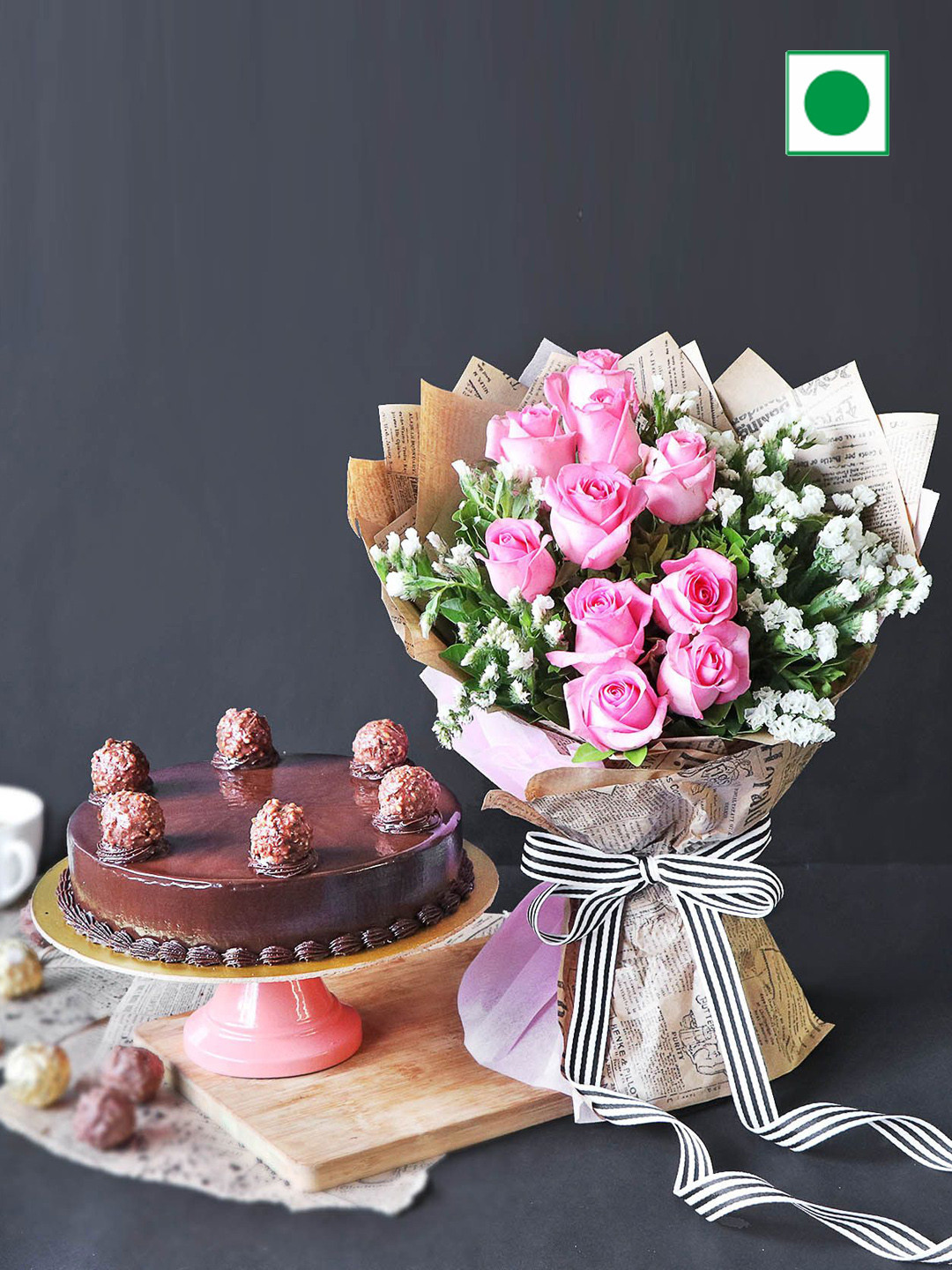 

IGP Chocolate Flavour Eggless Round Cake - 500 gm, Brown