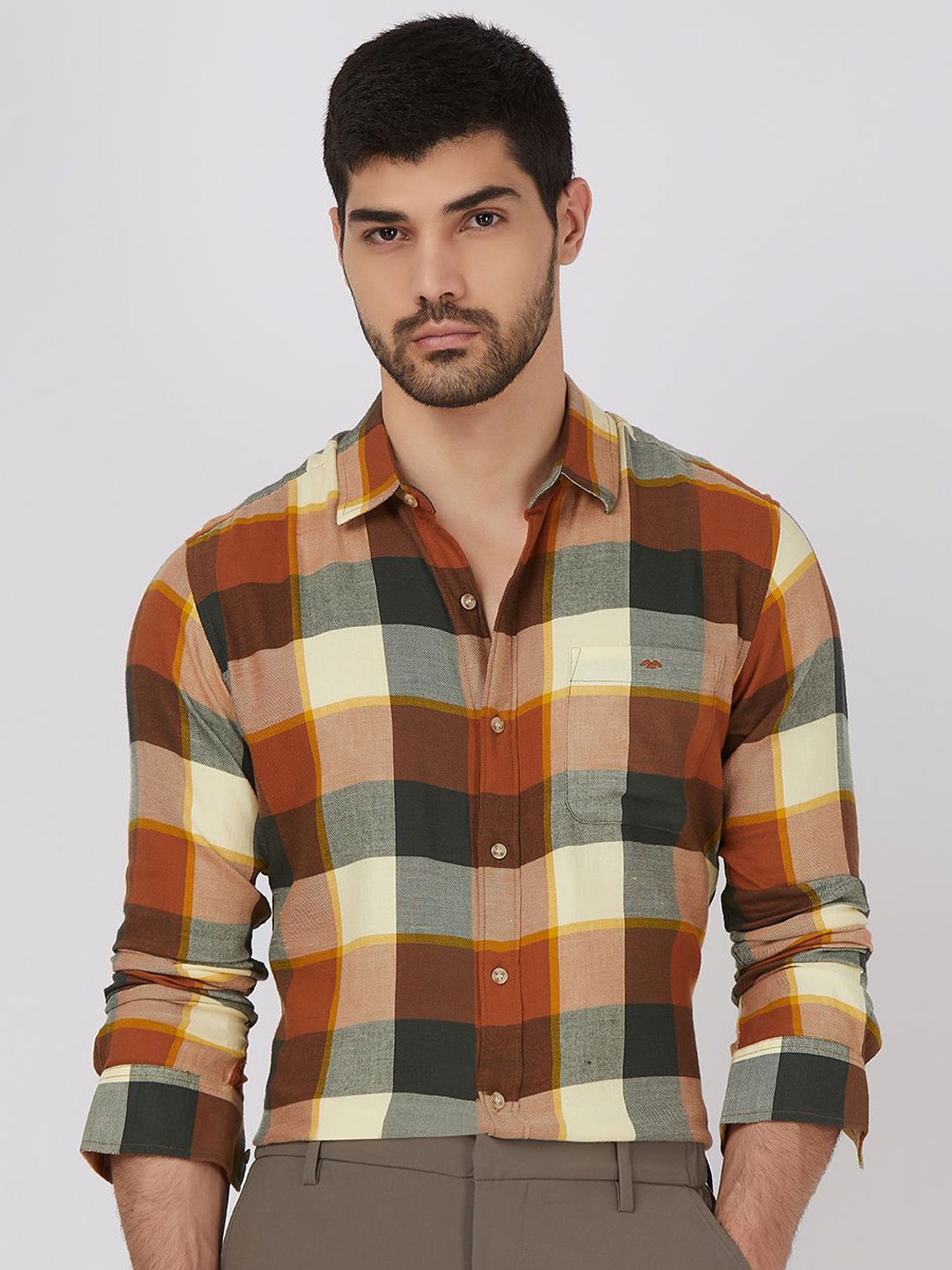 

Mufti Men Spread Collar Checked Cotton Slim Fit Casual Shirt, Rust