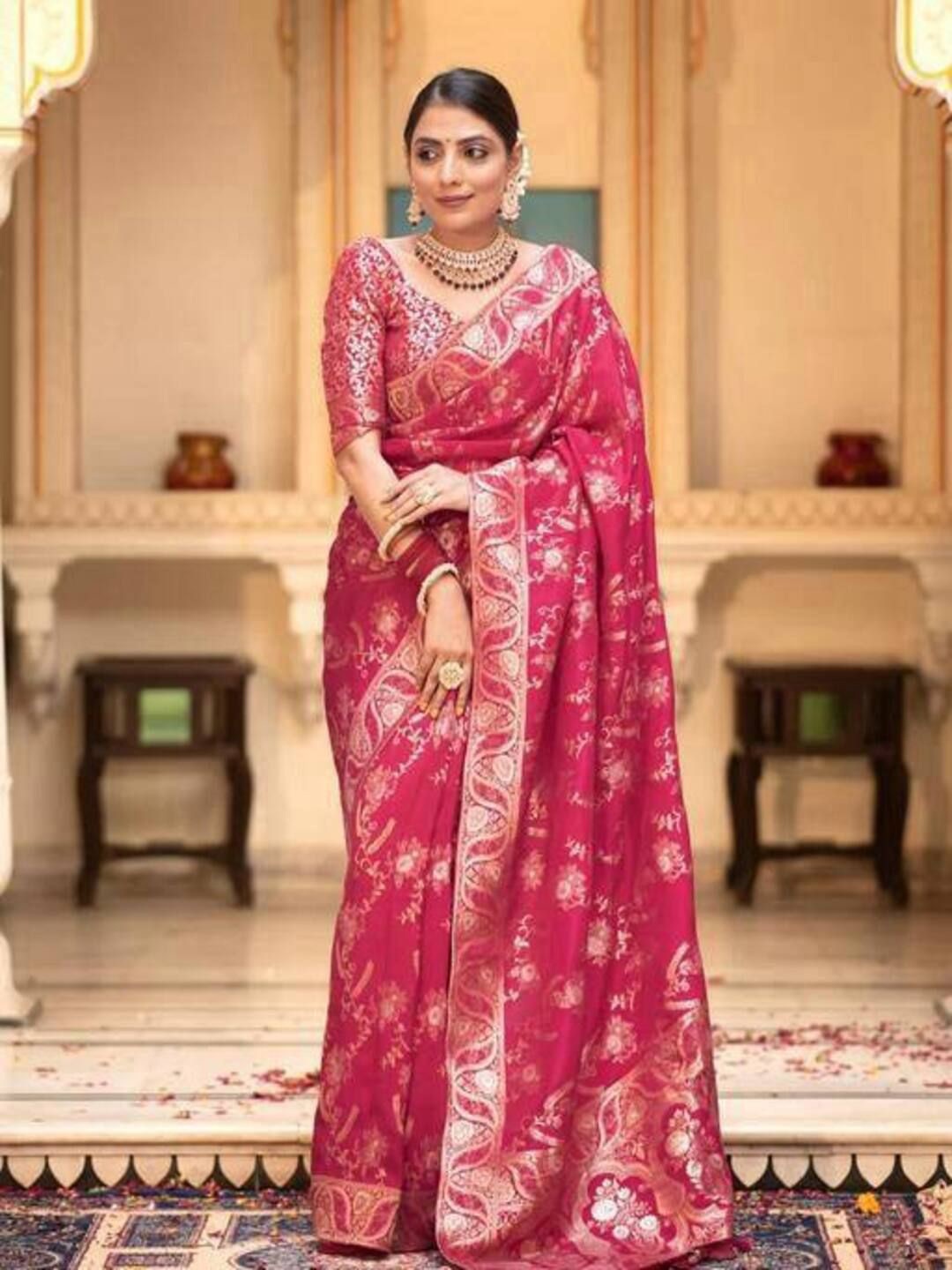 

SANJANA SILK Floral Zari Chanderi Saree, Peach
