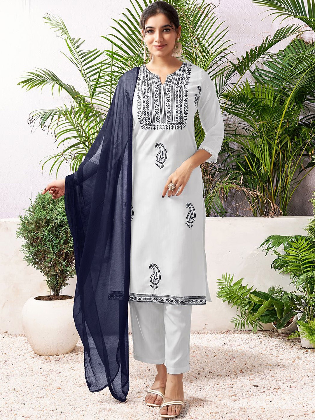 

SKYLEE Ethnic Motifs Embroidered Kurta with Trousers & Dupatta, White