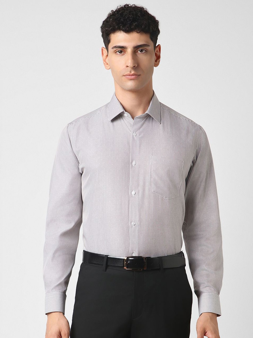

Van Heusen Men Spread Collar Solid Cotton Formal Shirt, Grey