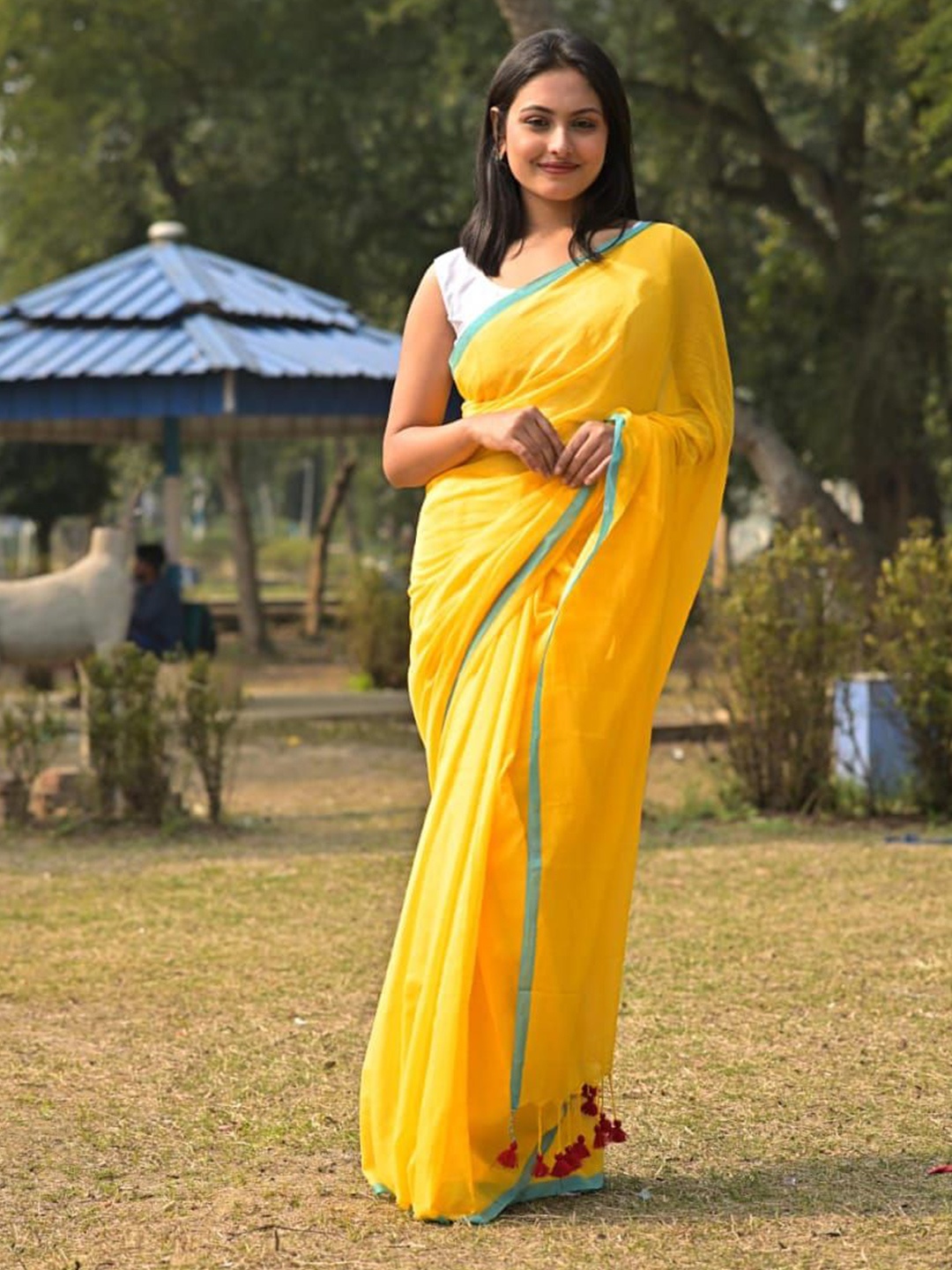 

Ruuprekha Pure Cotton Khadi Saree, Yellow