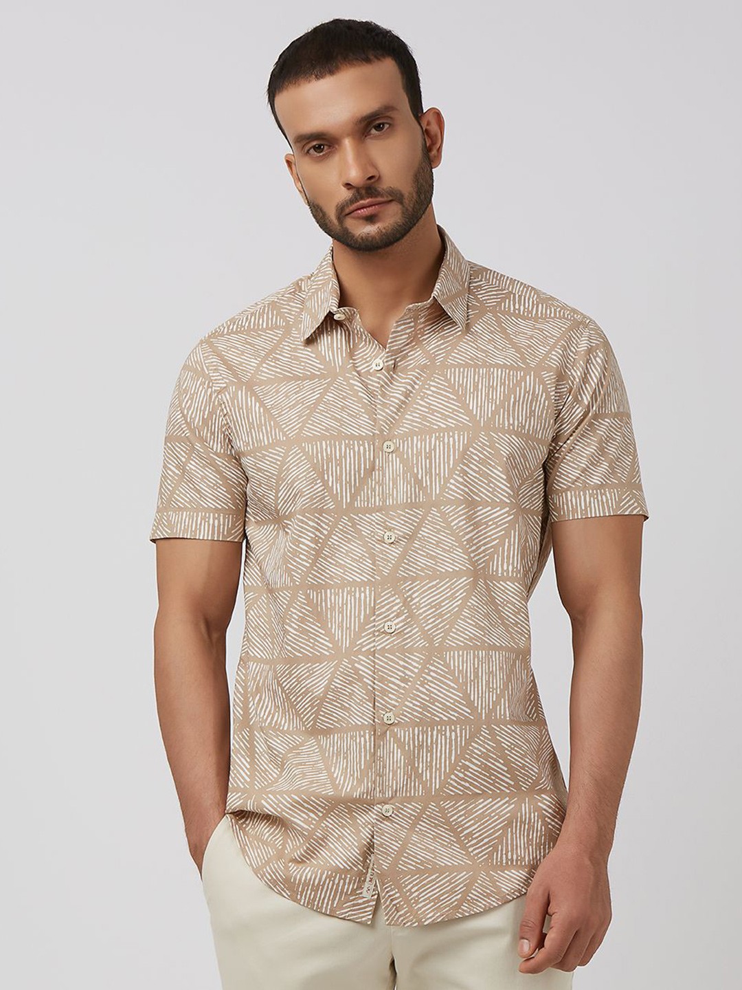

Mufti Men Spread Collar Abstract Printed Cotton Slim Fit Casual Shirt, Khaki