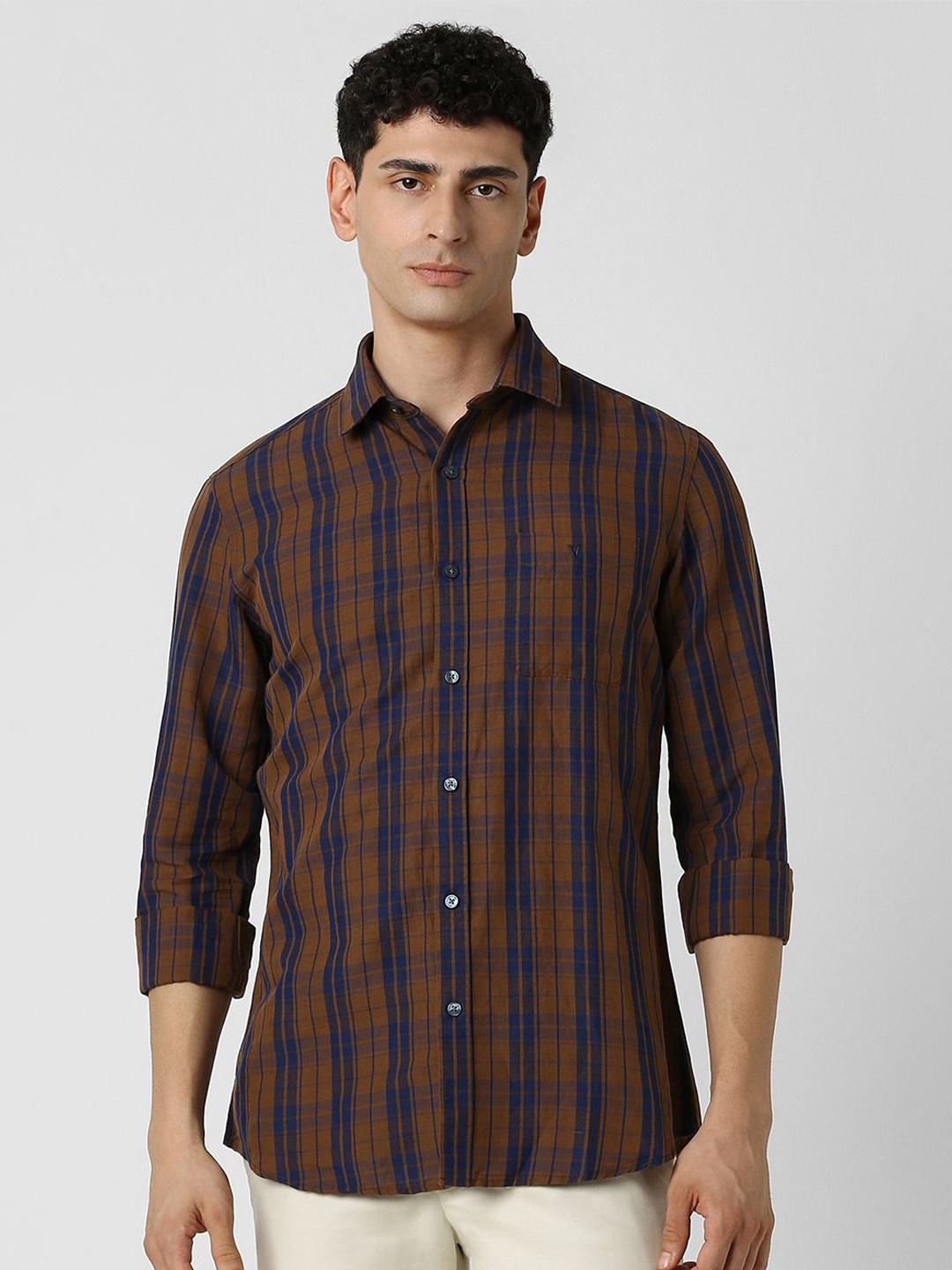 

Van Heusen Sport Men Spread Collar Tartan Checked Slim Fit Casual Shirt, Brown