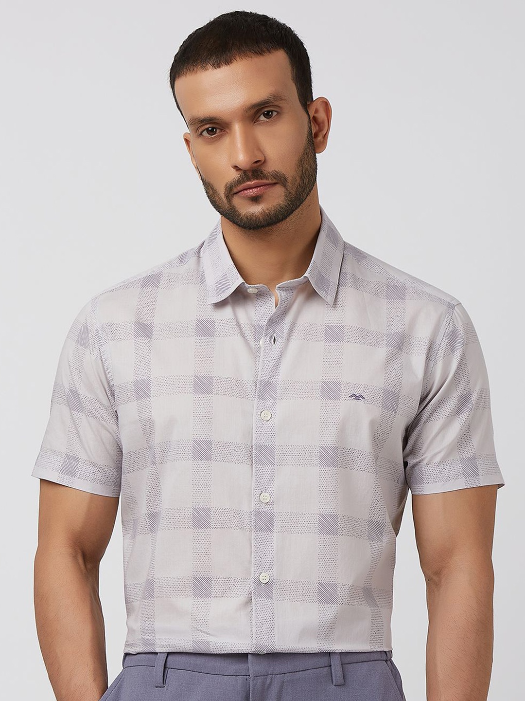 

Mufti Men Spread Collar Checked Cotton Slim Fit Casual Shirt, Purple