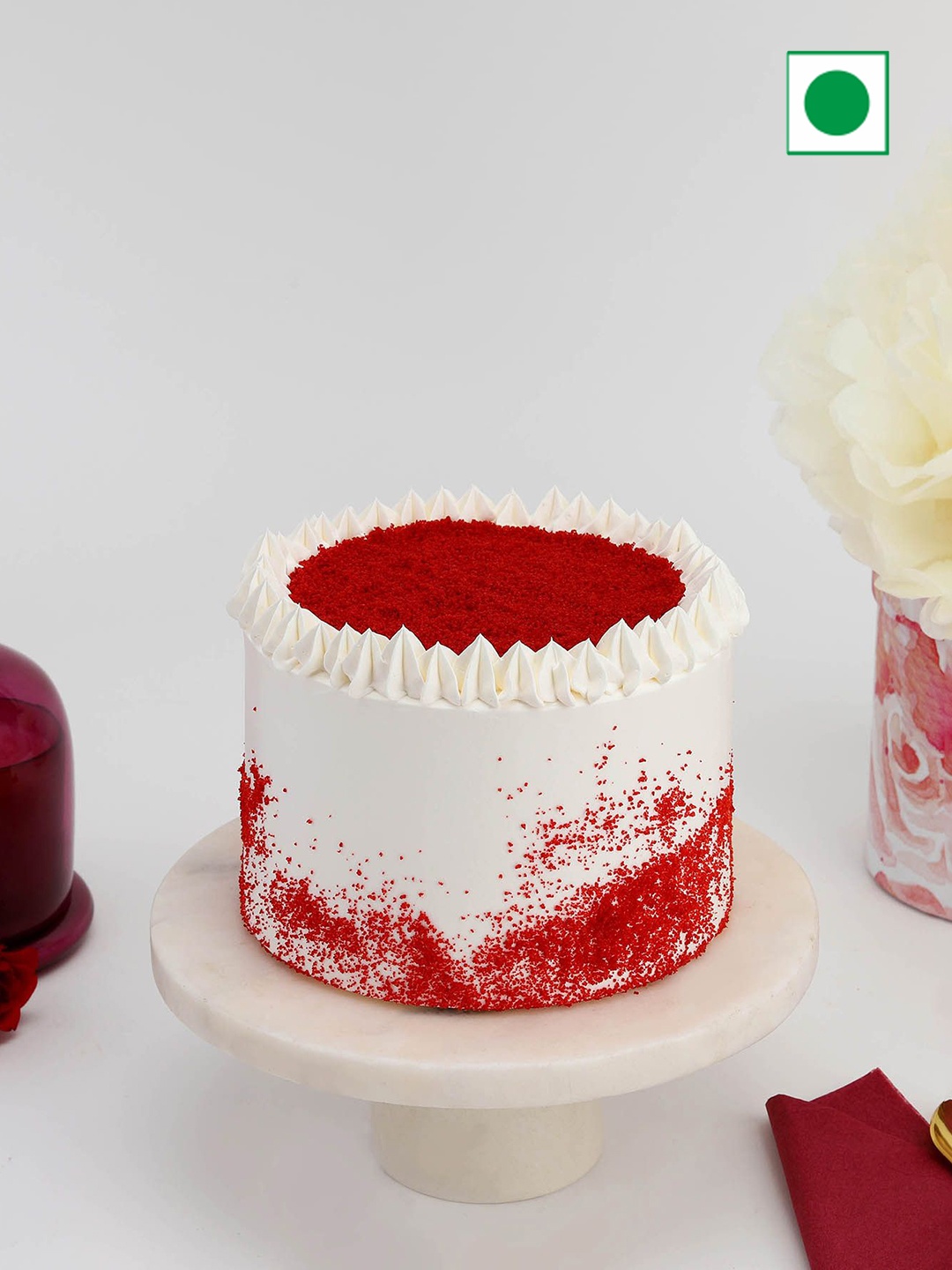 

IGP Red Velvet Flavour Eggless Round Cake 1Kg, White