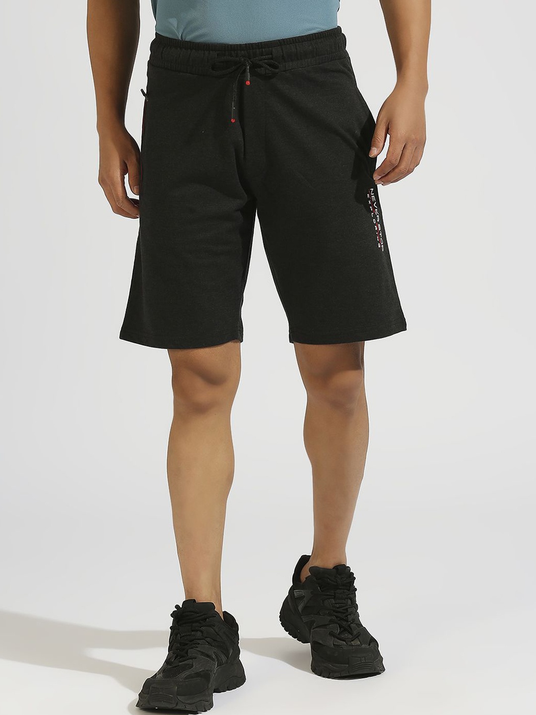

Klub Fox Men Regular Fit Sports Shorts, Charcoal